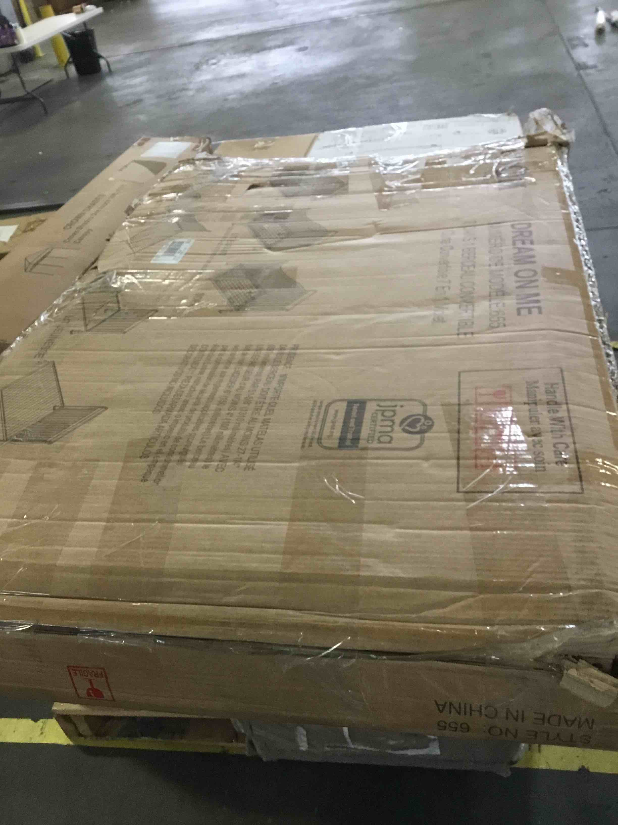 https://s3.amazonaws.com/lotting-images-prod/bidfta/RED5228615_1694356540606.jpeg