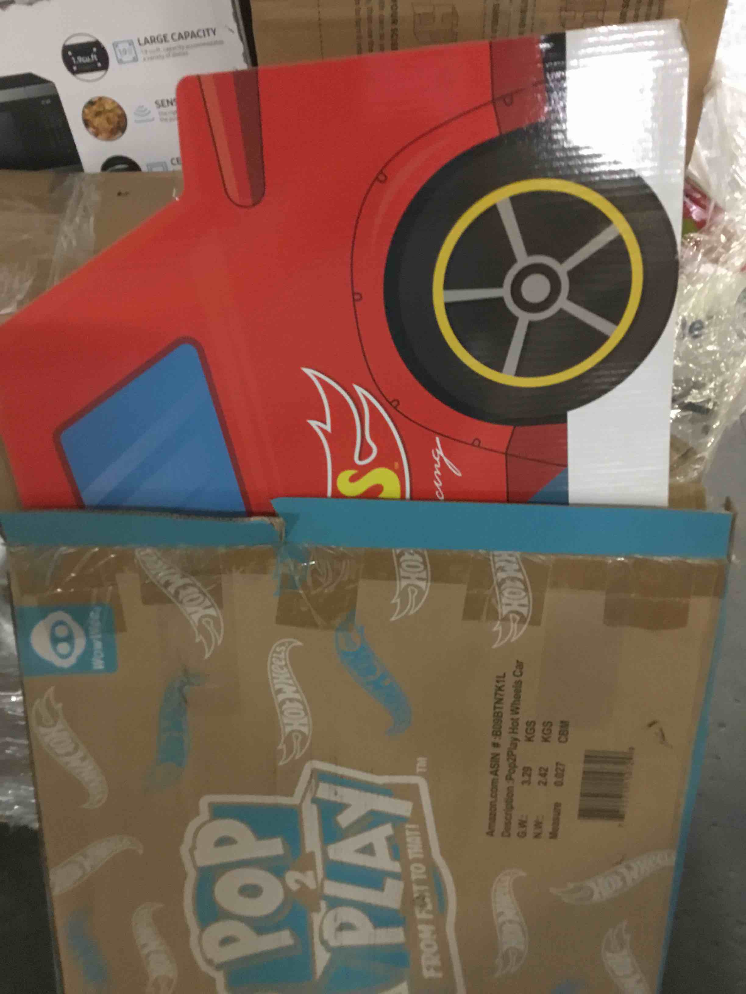 https://s3.amazonaws.com/lotting-images-prod/bidfta/RED5228658_1694363473087.jpeg