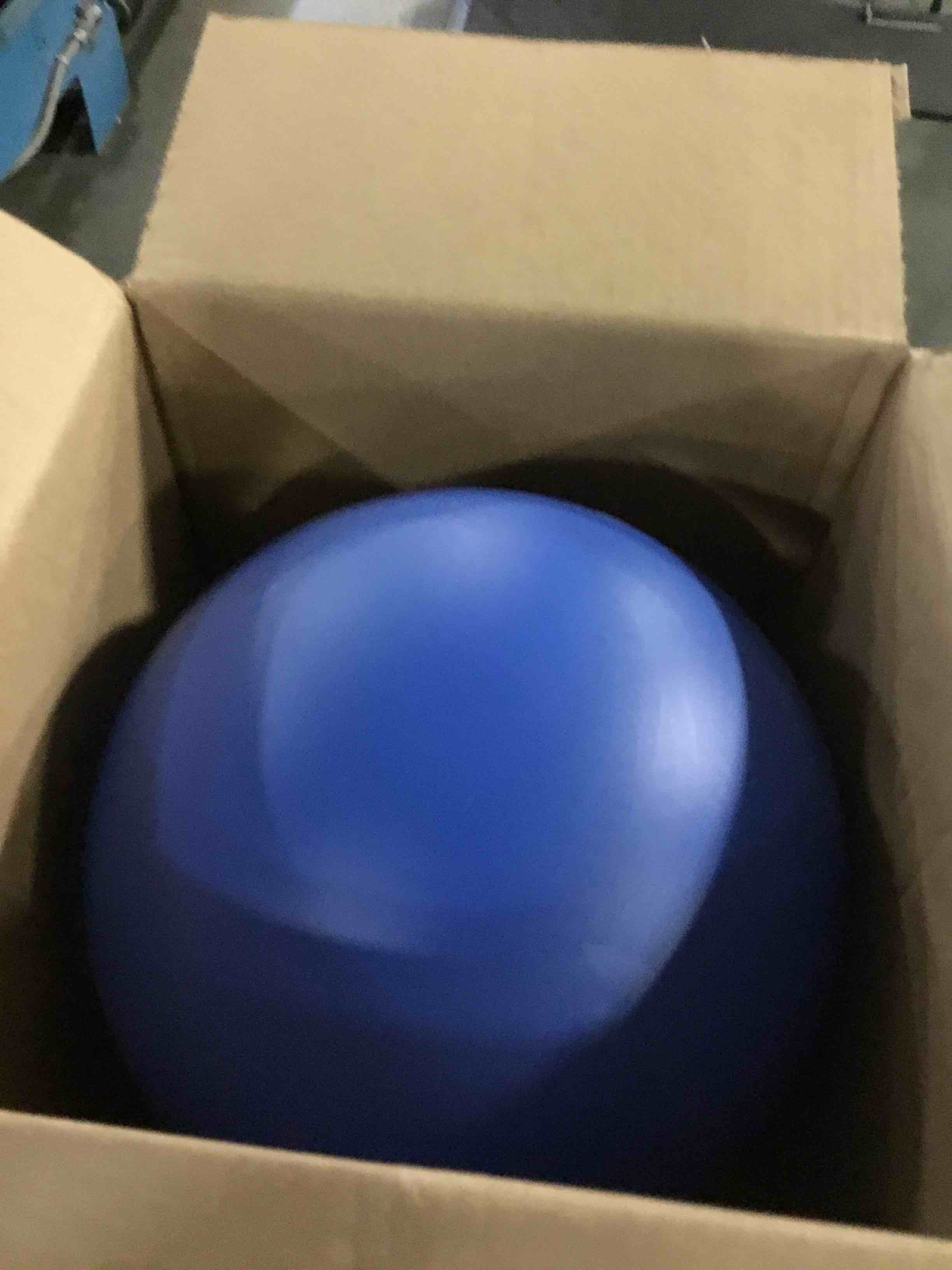 https://s3.amazonaws.com/lotting-images-prod/bidfta/RED5229037_1694602896544.jpeg