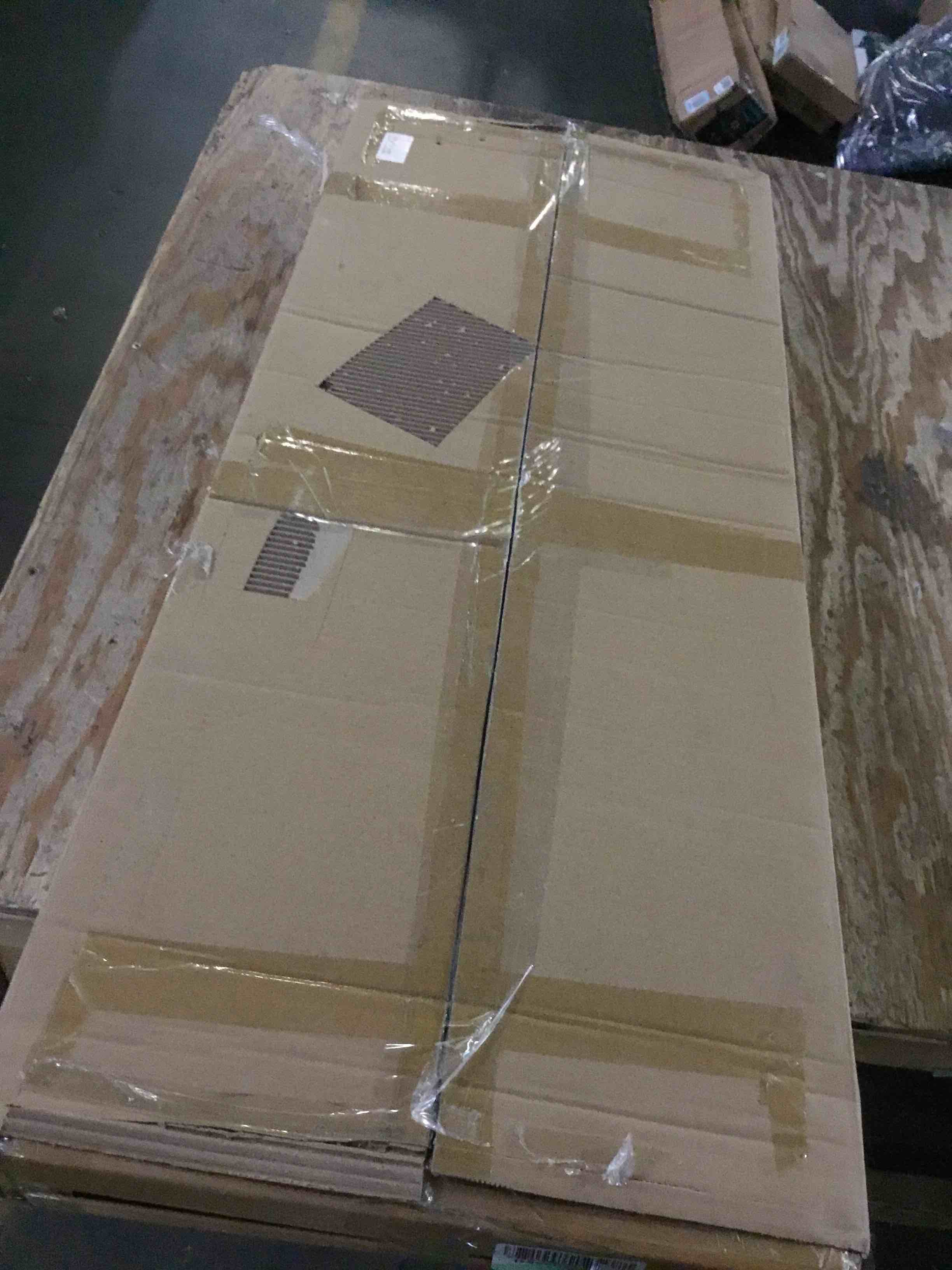 https://s3.amazonaws.com/lotting-images-prod/bidfta/RED5229309_1694701676367.jpeg