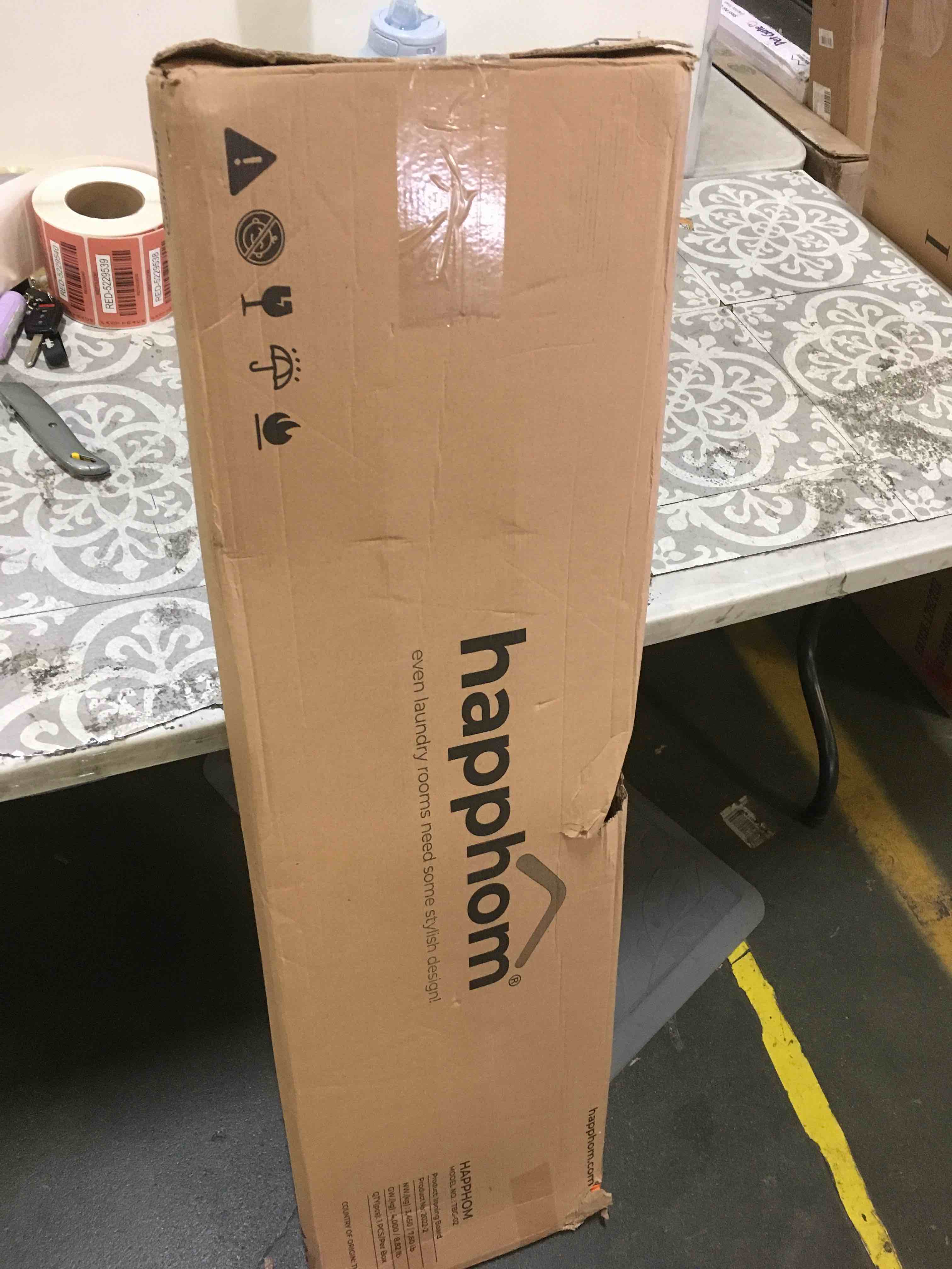 https://s3.amazonaws.com/lotting-images-prod/bidfta/RED5229531_1694005499874.jpeg
