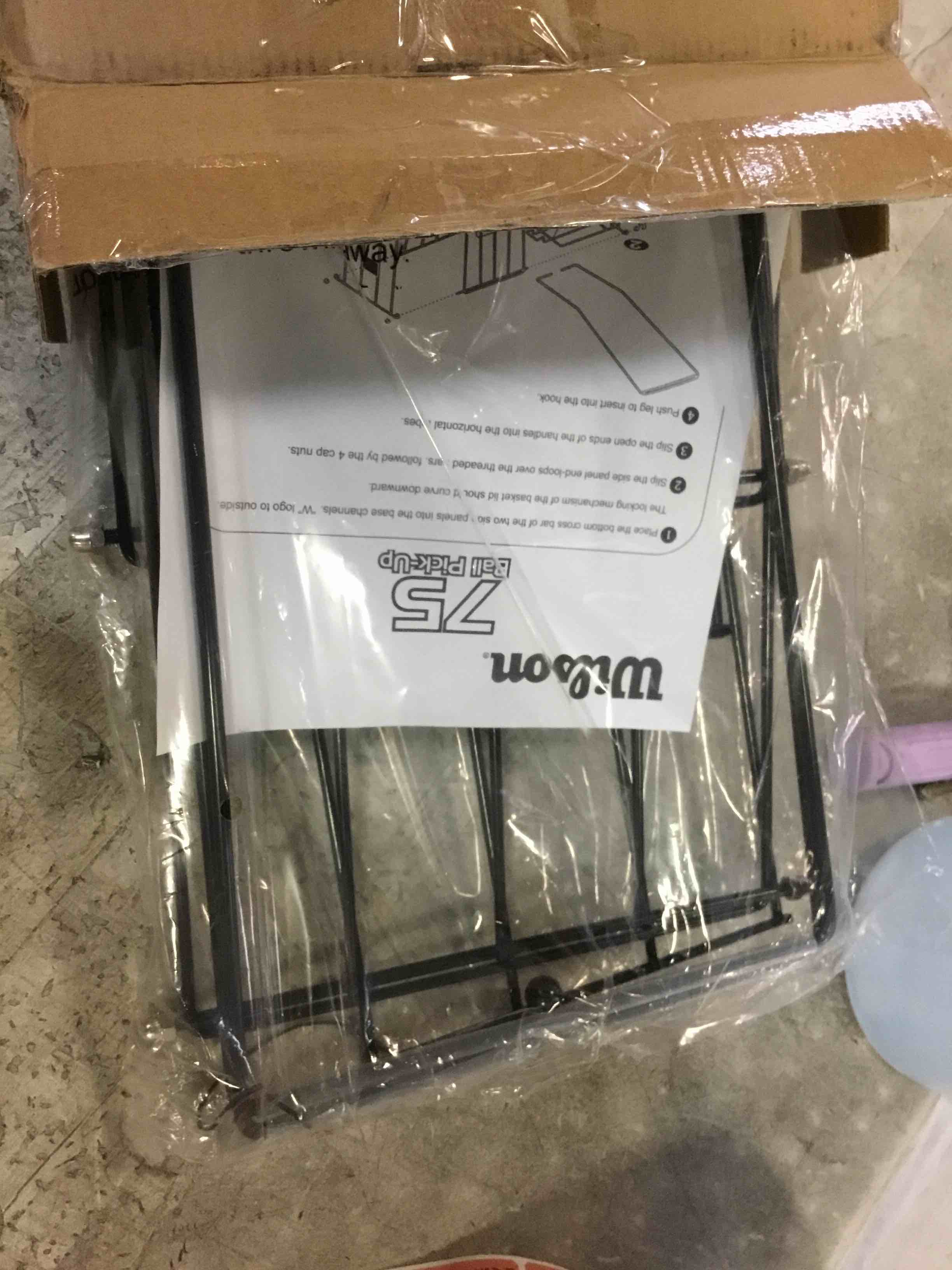 https://s3.amazonaws.com/lotting-images-prod/bidfta/RED5229658_1694090603547.jpeg
