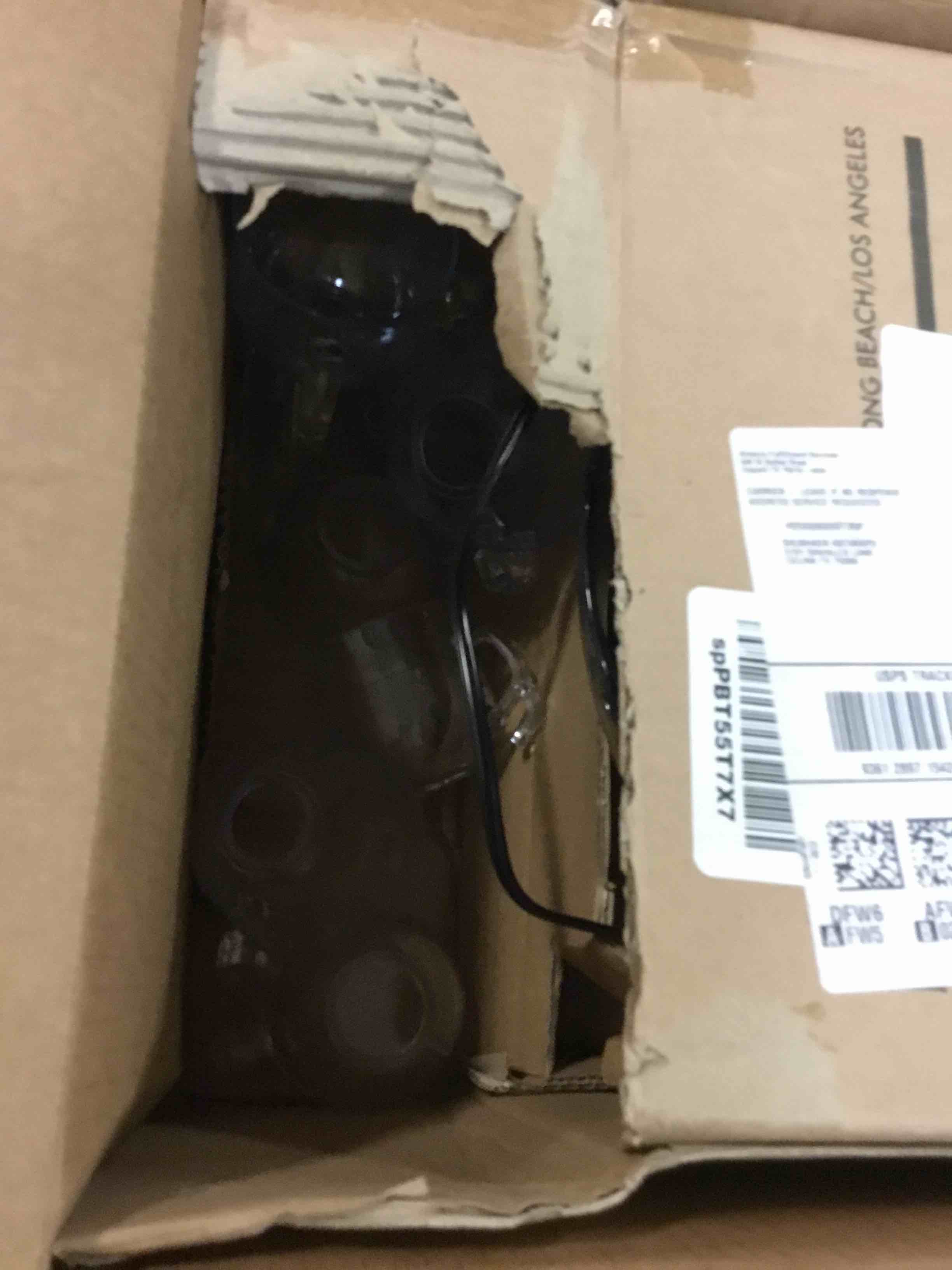 https://s3.amazonaws.com/lotting-images-prod/bidfta/RED5229680_1694093392324.jpeg