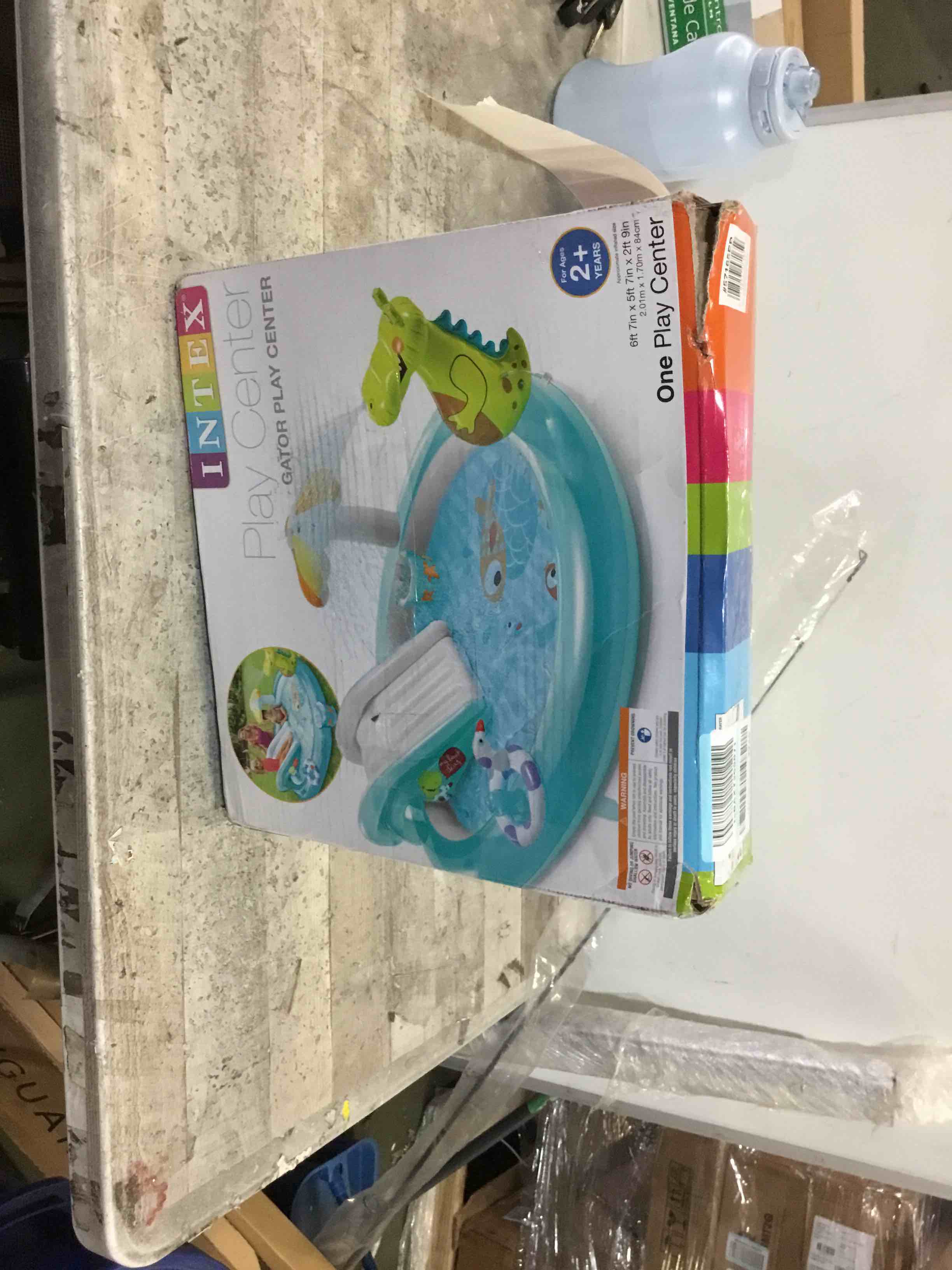 https://s3.amazonaws.com/lotting-images-prod/bidfta/RED5229759_1694114888686.jpeg