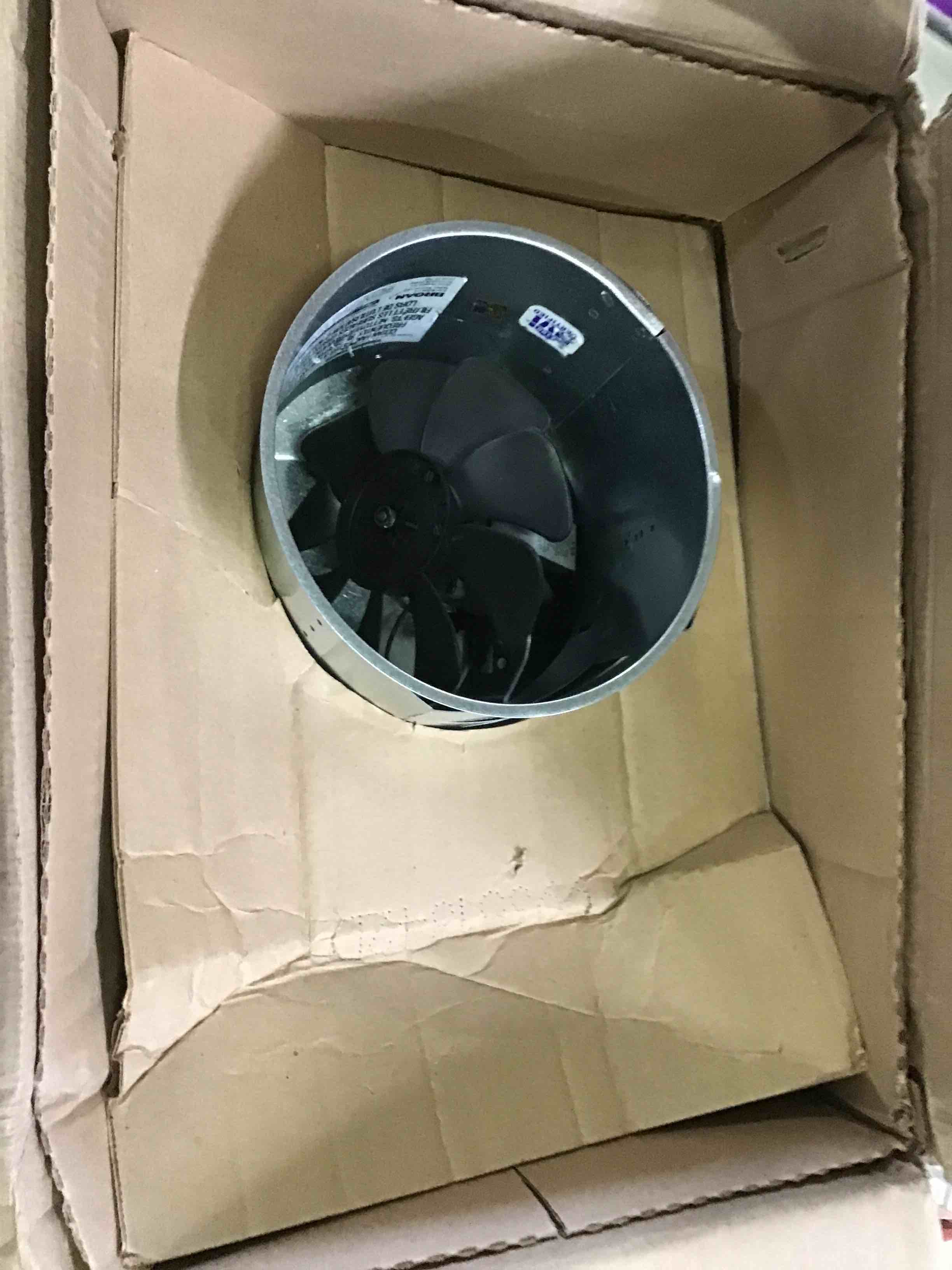 https://s3.amazonaws.com/lotting-images-prod/bidfta/RED5230111_1694444214798.jpeg