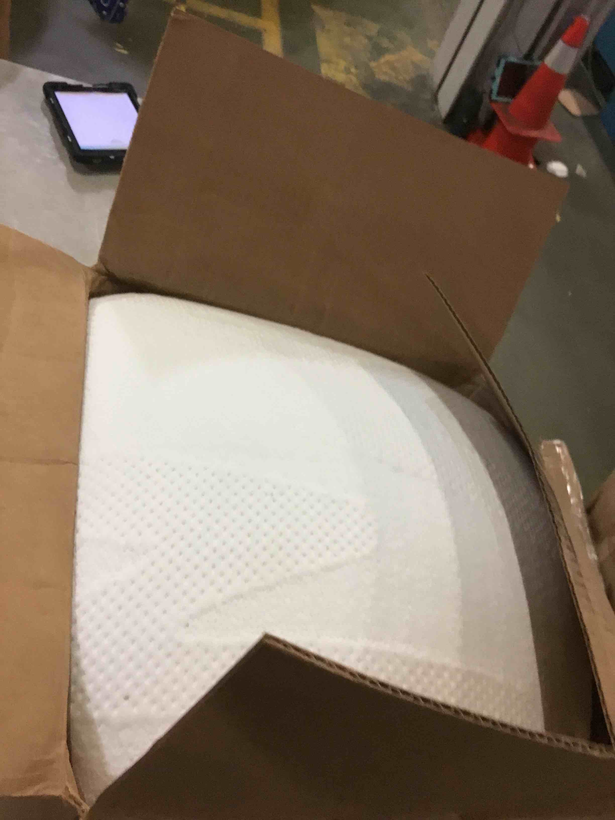 https://s3.amazonaws.com/lotting-images-prod/bidfta/RED5230224_1694519056695.jpeg