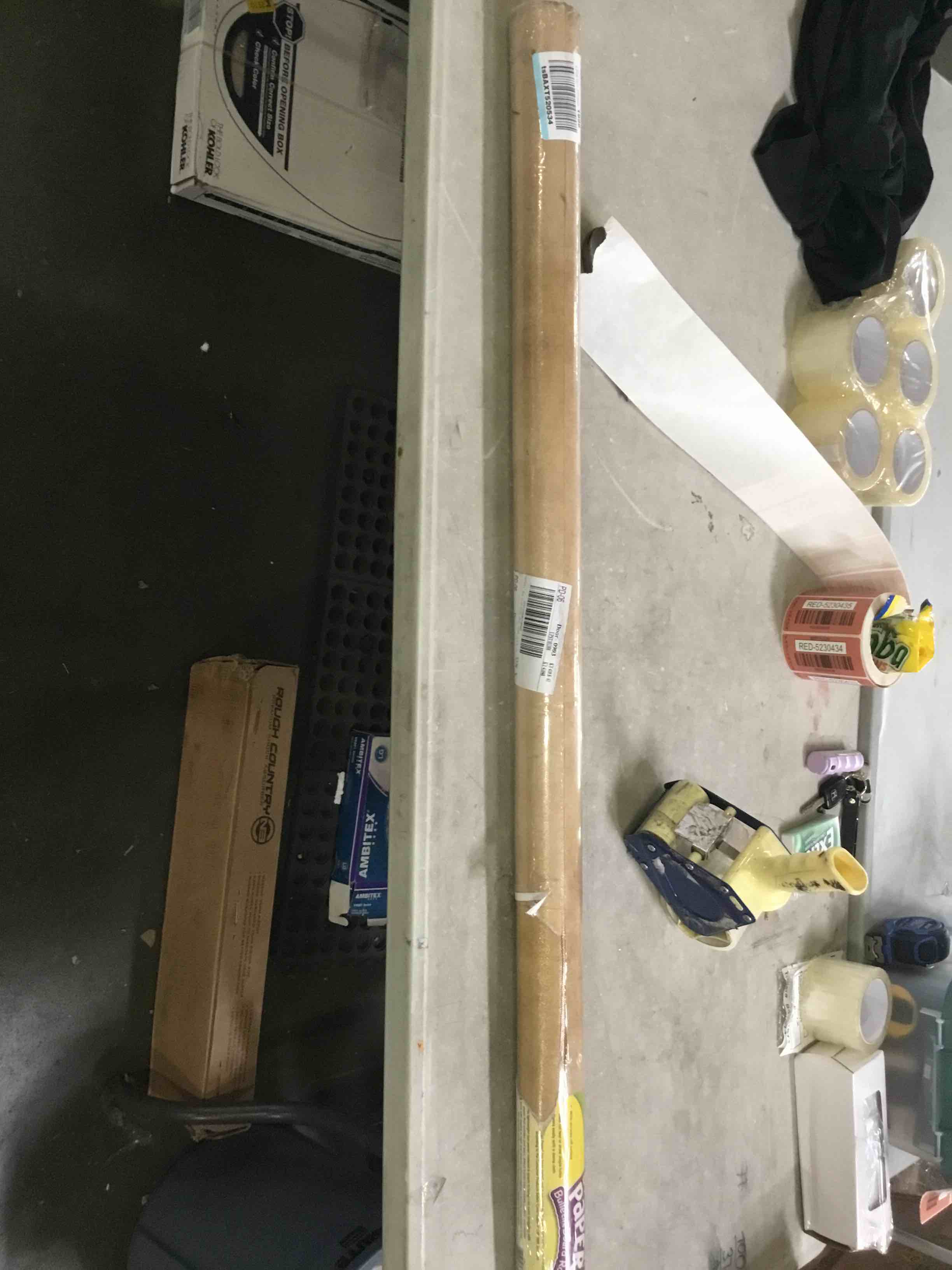 https://s3.amazonaws.com/lotting-images-prod/bidfta/RED5230426_1694608957911.jpeg