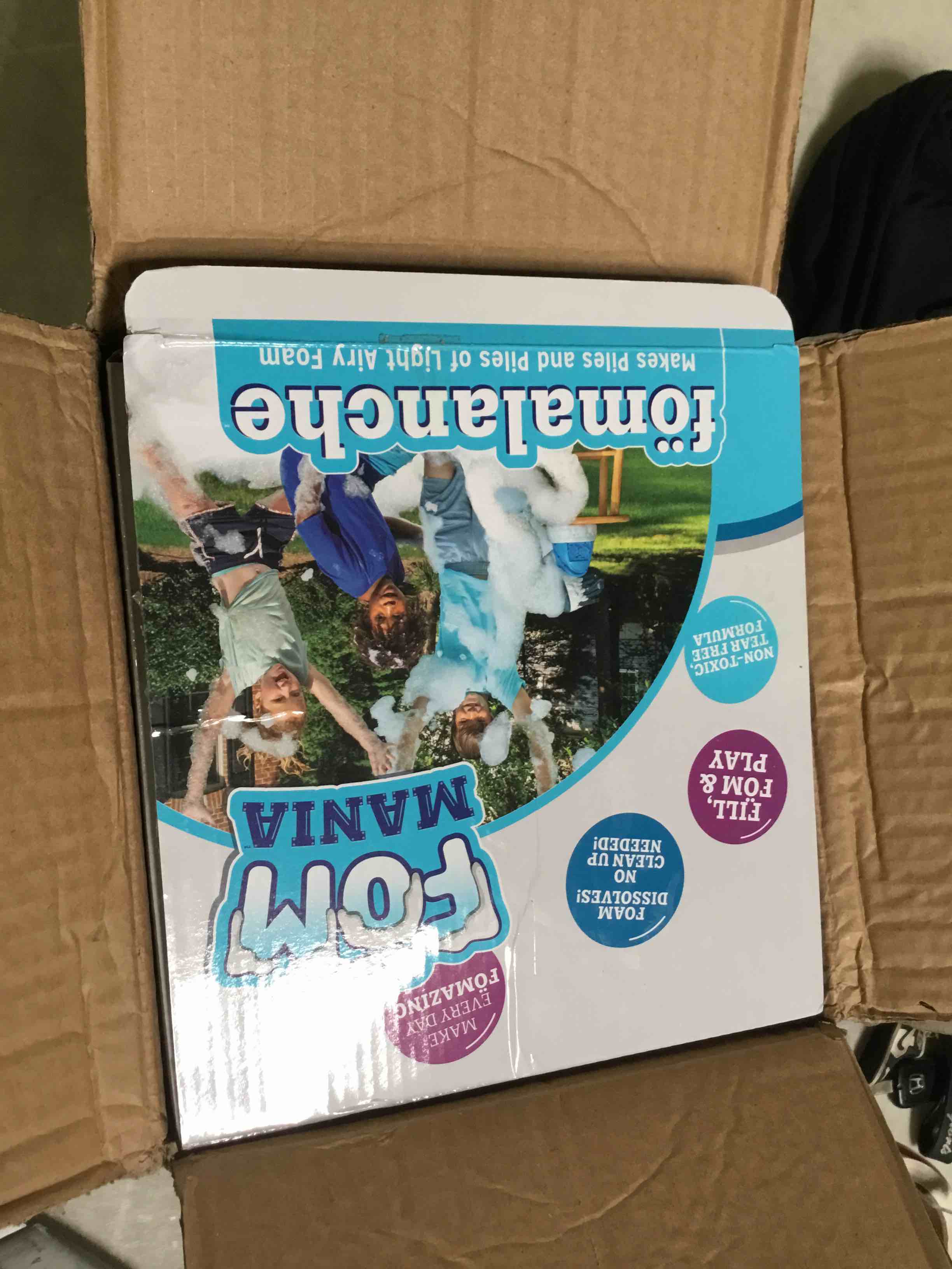 https://s3.amazonaws.com/lotting-images-prod/bidfta/RED5230489_1694622810479.jpeg
