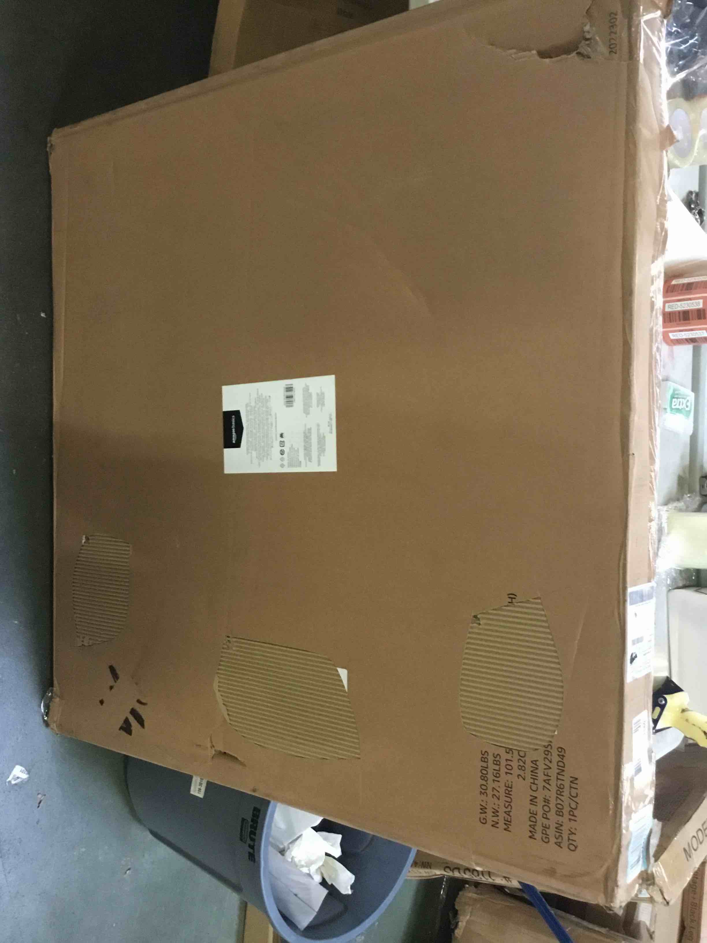 https://s3.amazonaws.com/lotting-images-prod/bidfta/RED5230531_1694631212917.jpeg