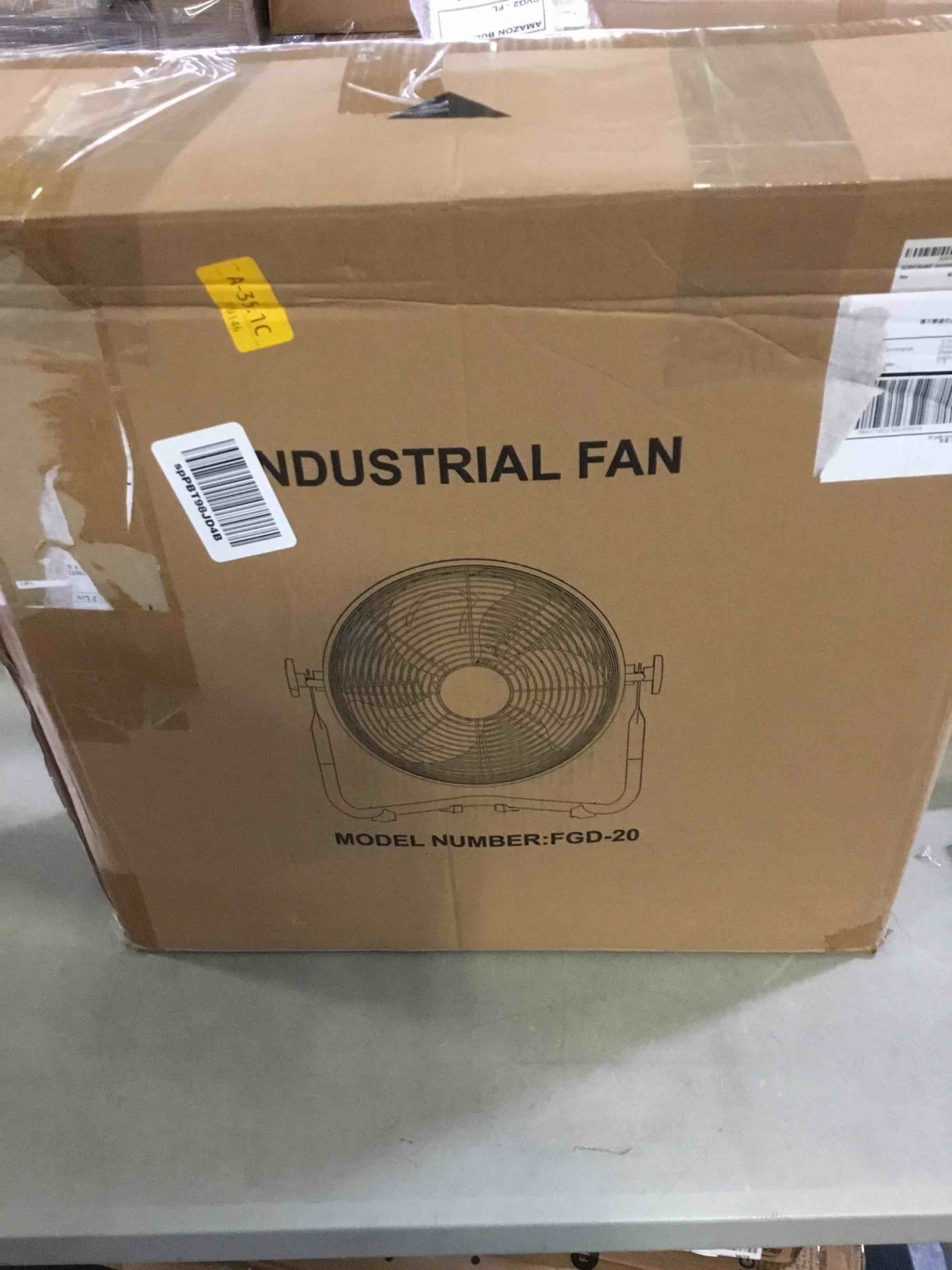 https://s3.amazonaws.com/lotting-images-prod/bidfta/RED5231187_1694276751667.jpeg