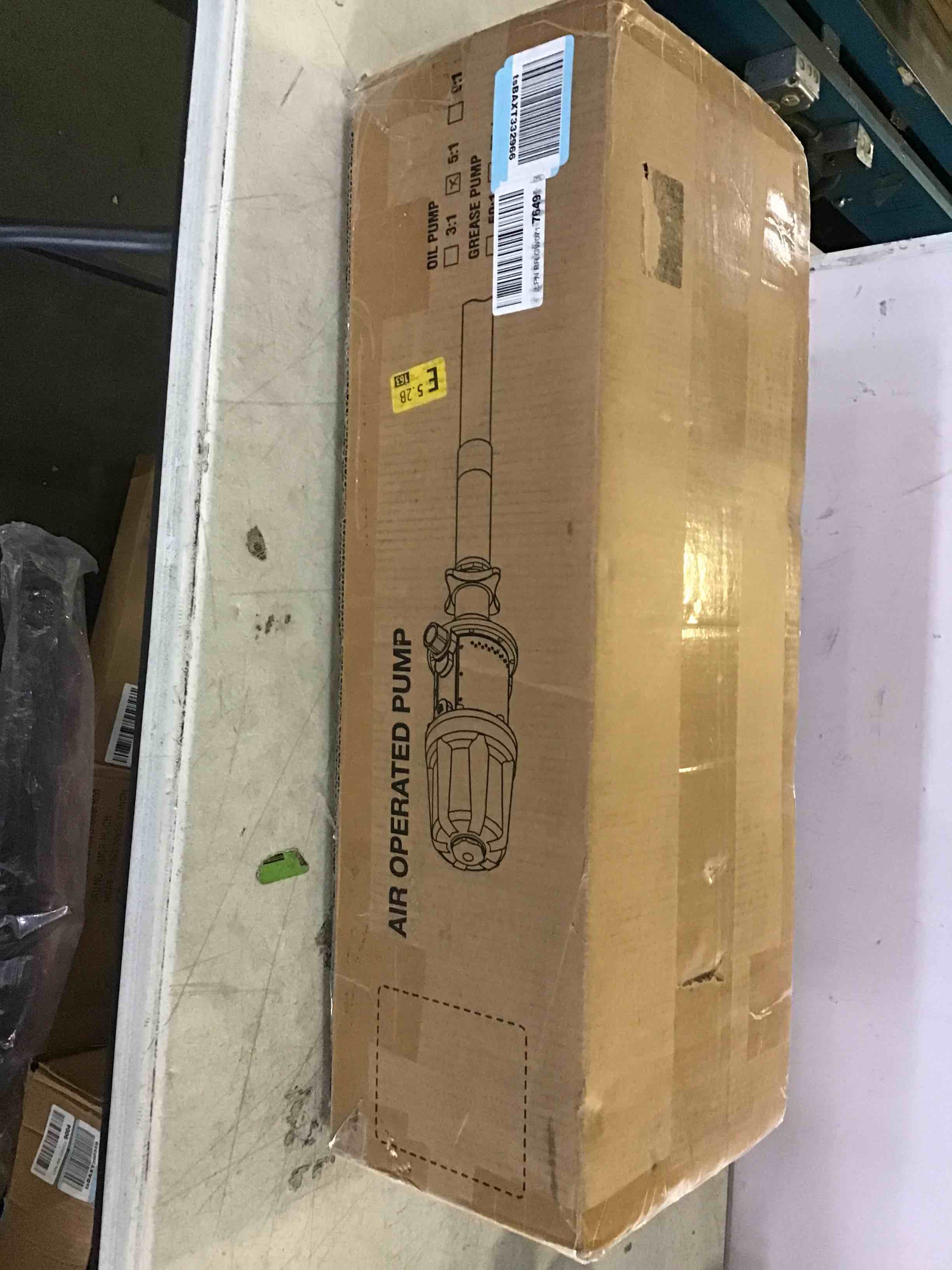 https://s3.amazonaws.com/lotting-images-prod/bidfta/RED5231540_1694628670644.jpeg
