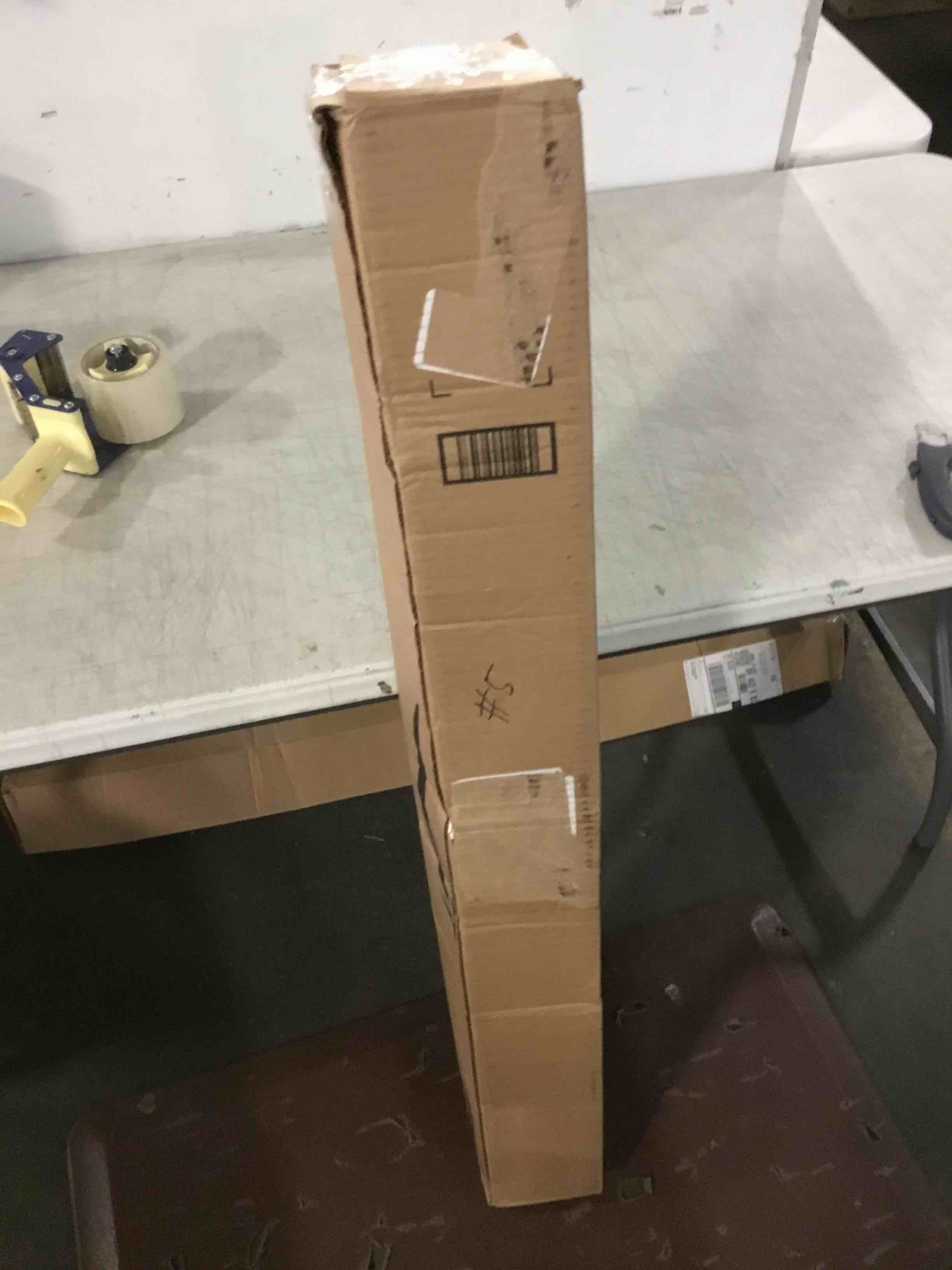 https://s3.amazonaws.com/lotting-images-prod/bidfta/RED5231586_1694691344999.jpeg