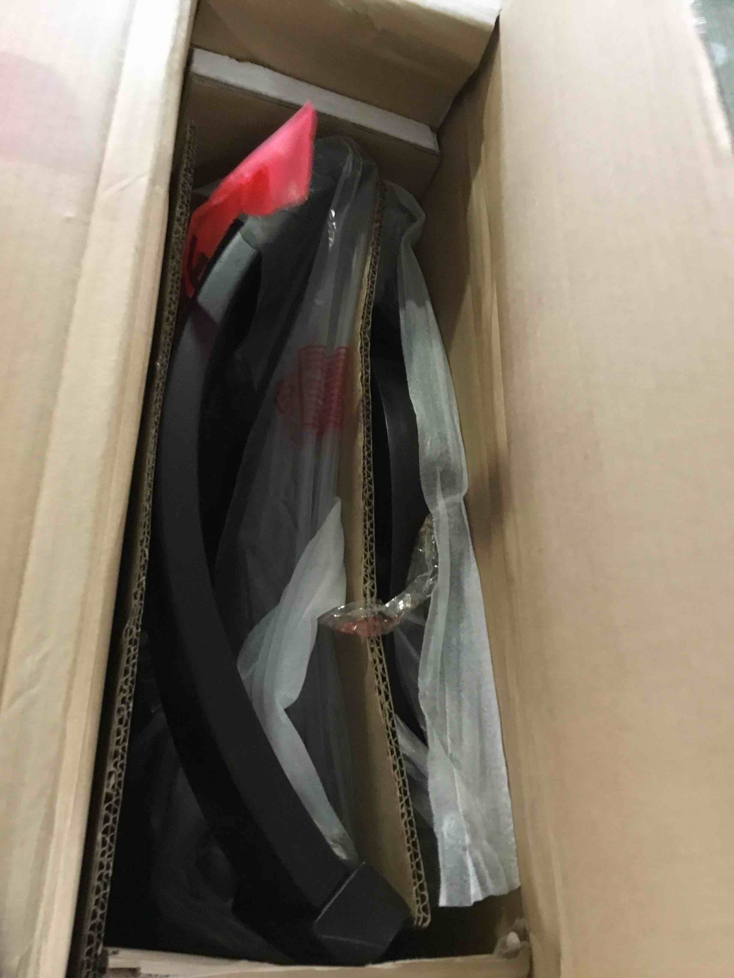 https://s3.amazonaws.com/lotting-images-prod/bidfta/RED5231904_1694872831622.jpeg