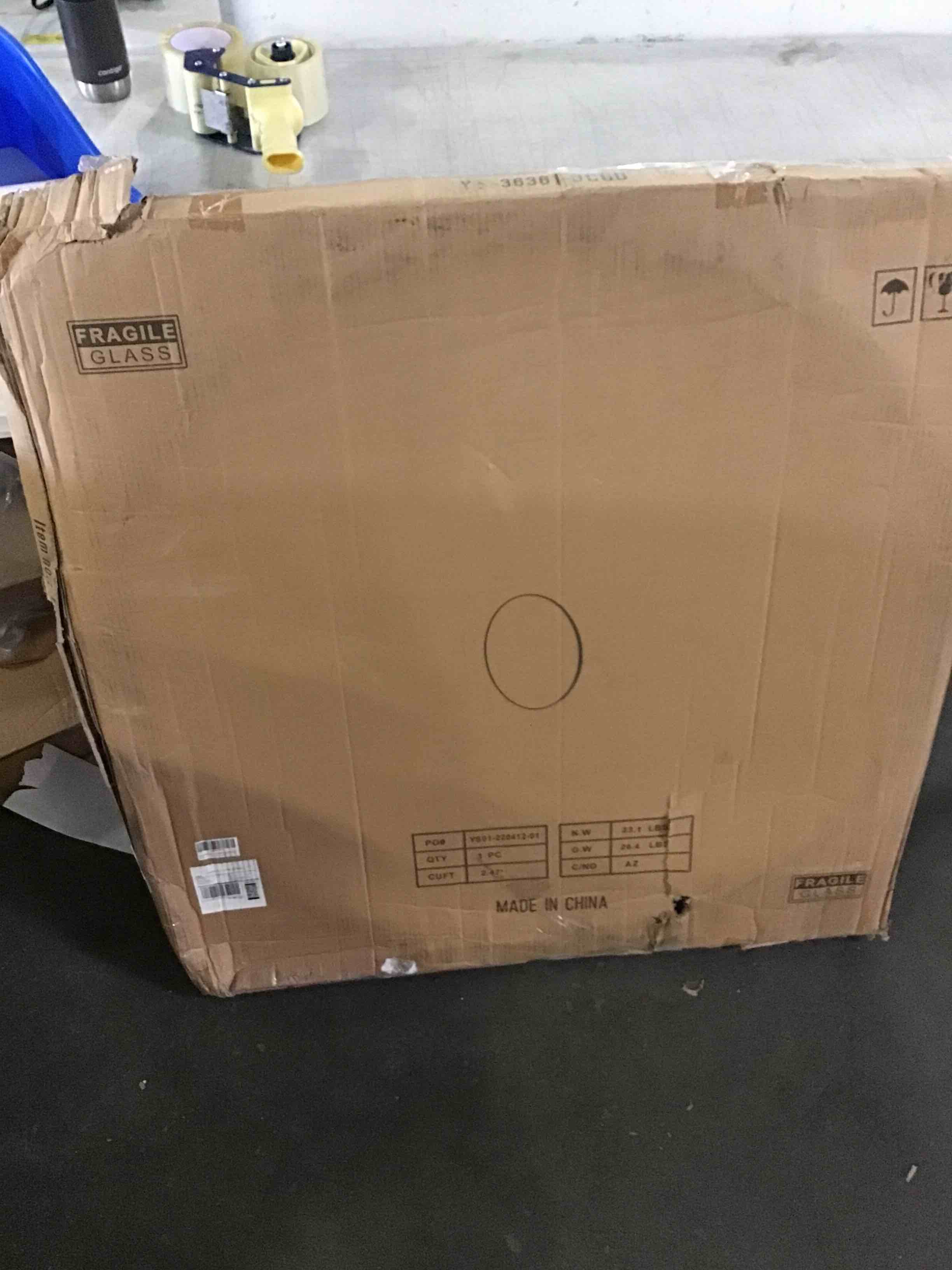 https://s3.amazonaws.com/lotting-images-prod/bidfta/RED5232042_1695050867220.jpeg