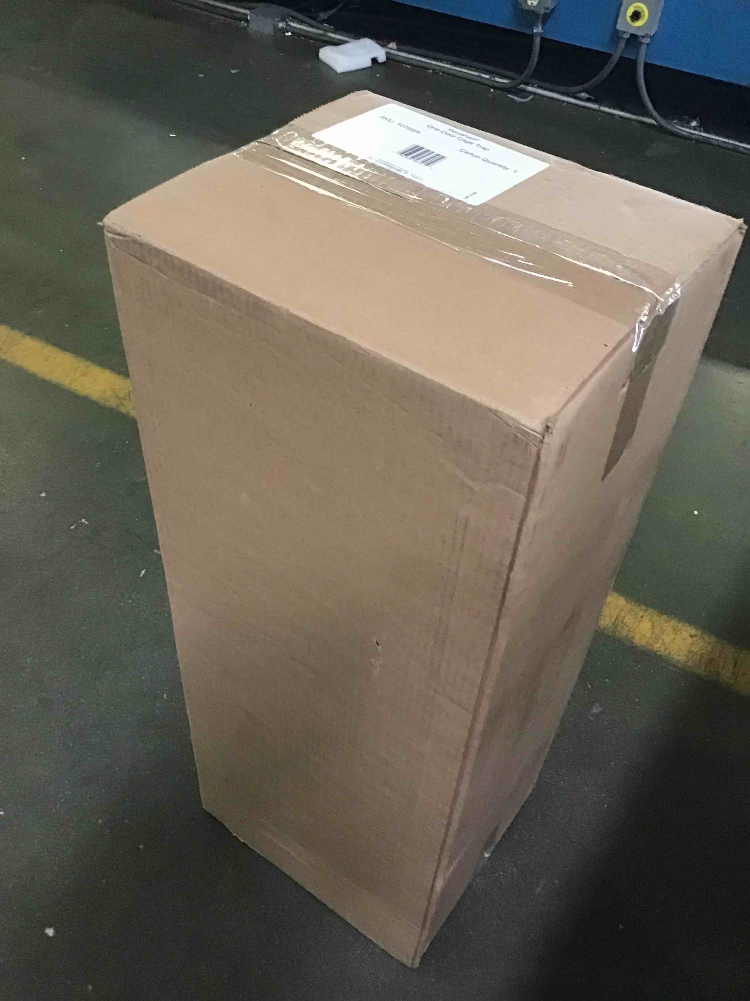 https://s3.amazonaws.com/lotting-images-prod/bidfta/RED5233203_1694440015472.jpeg