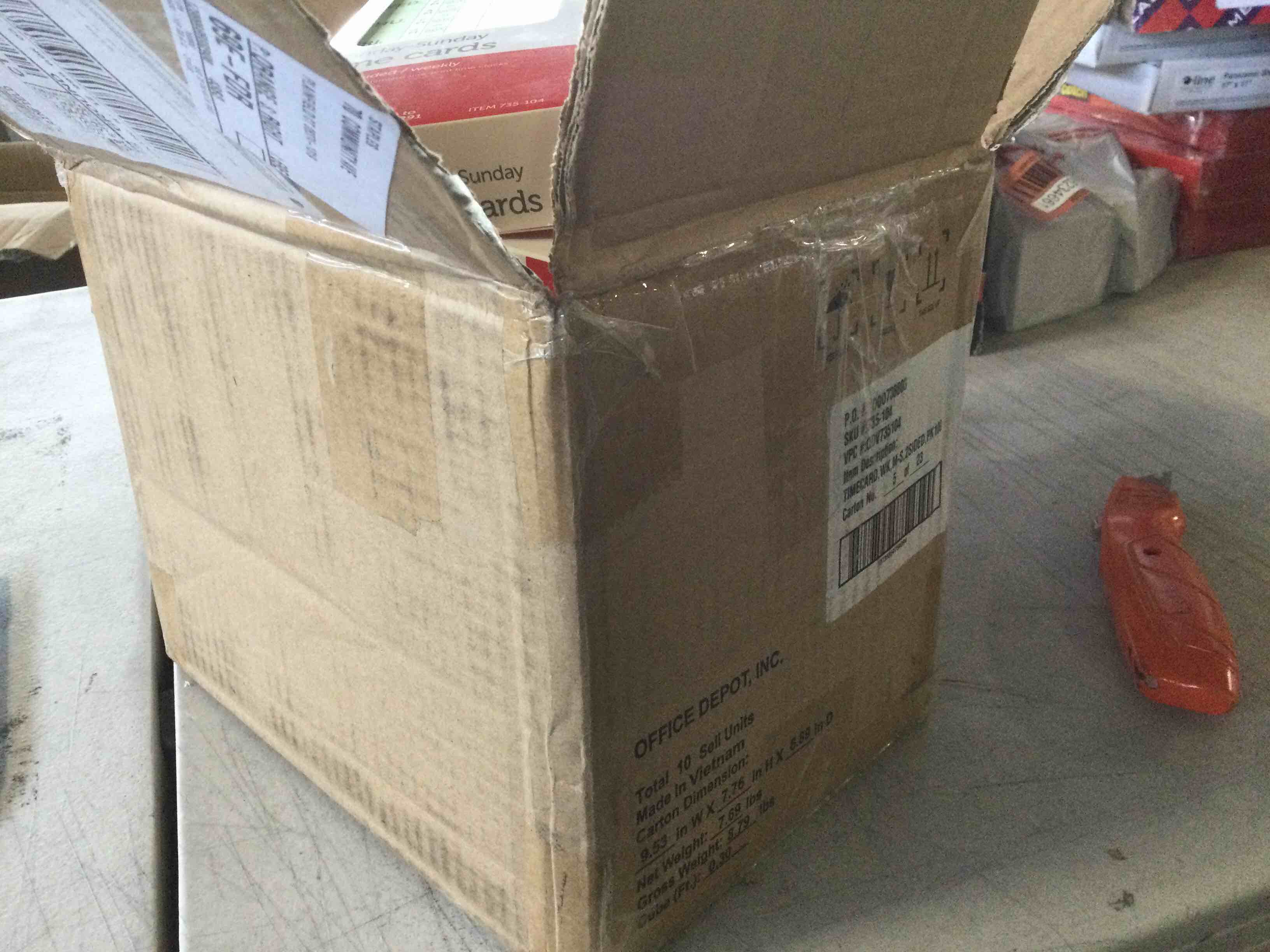 https://s3.amazonaws.com/lotting-images-prod/bidfta/RED5234664_1694440093101.jpeg