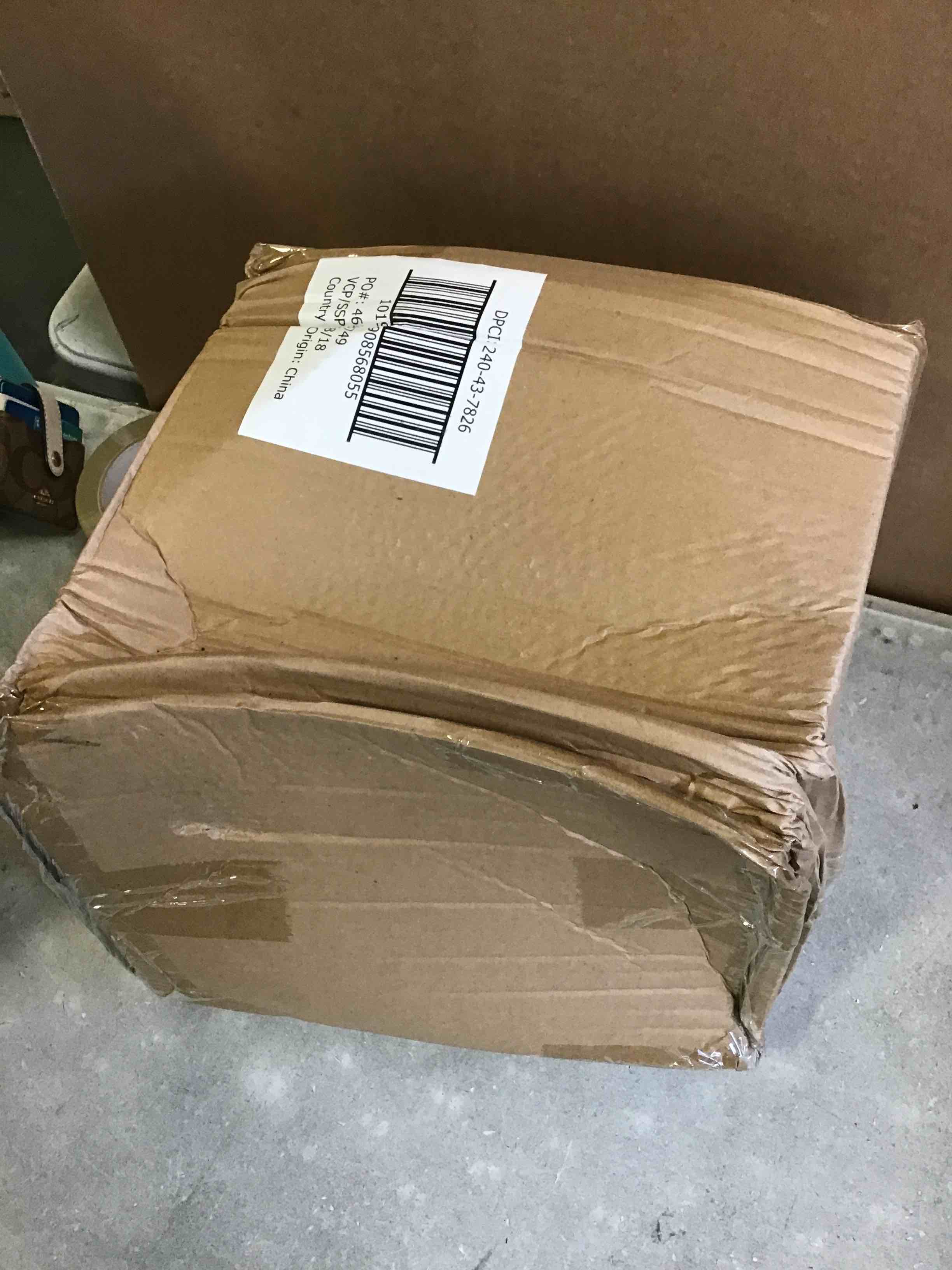 https://s3.amazonaws.com/lotting-images-prod/bidfta/RED5235261_1695392991517.jpeg