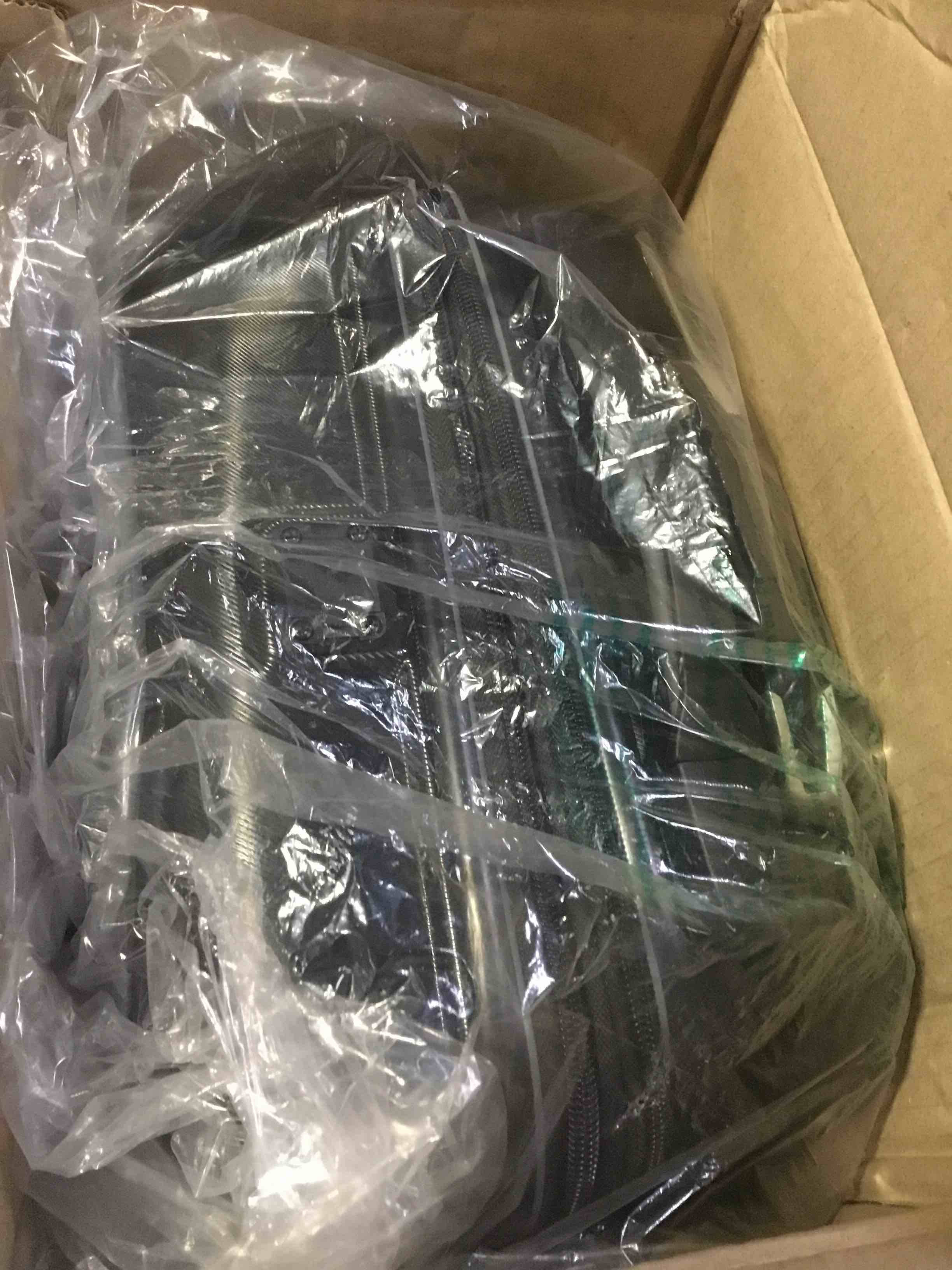 https://s3.amazonaws.com/lotting-images-prod/bidfta/RED5235753_1694180472908.jpeg