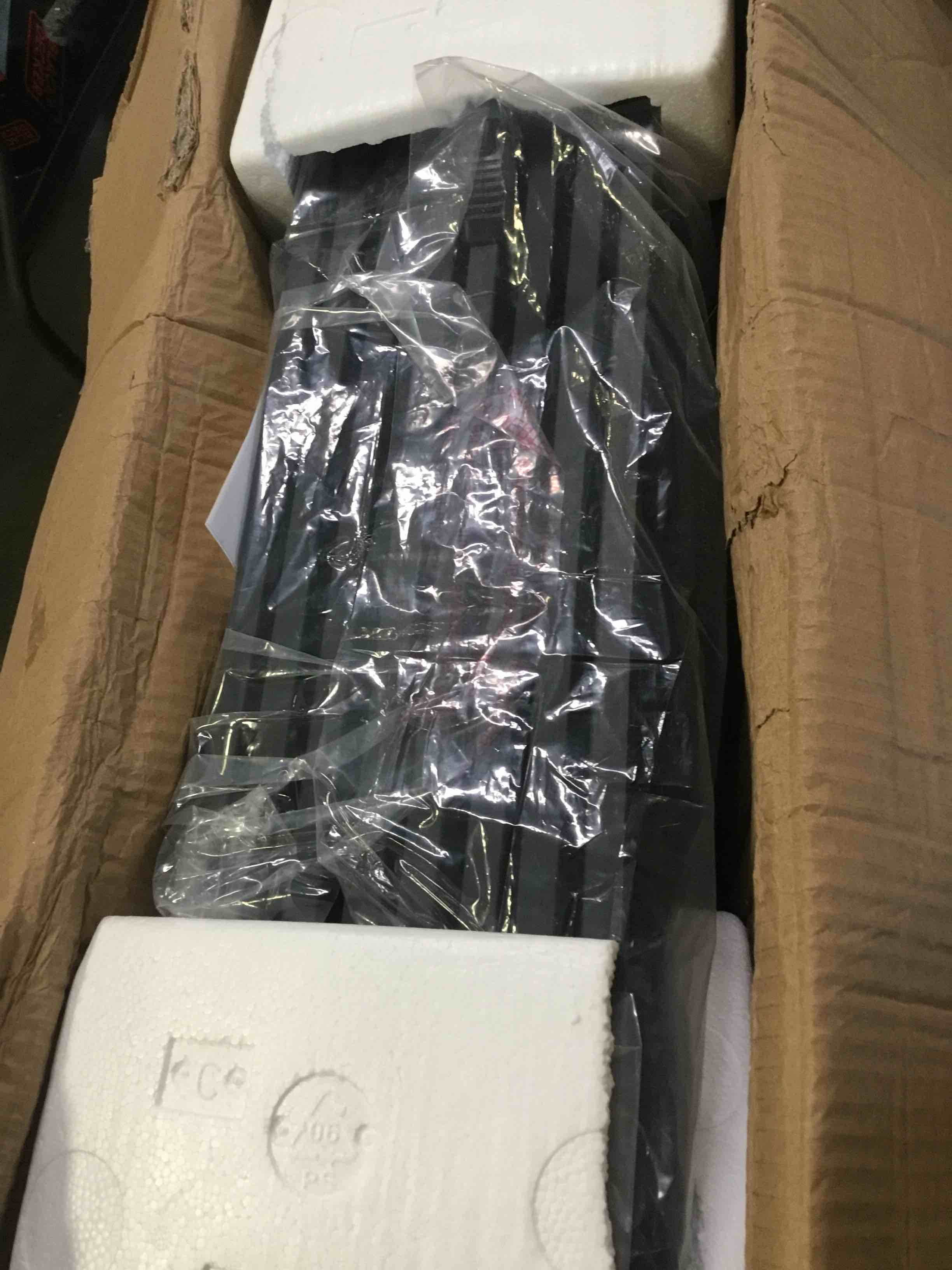 https://s3.amazonaws.com/lotting-images-prod/bidfta/RED5235849_1694440633319.jpeg