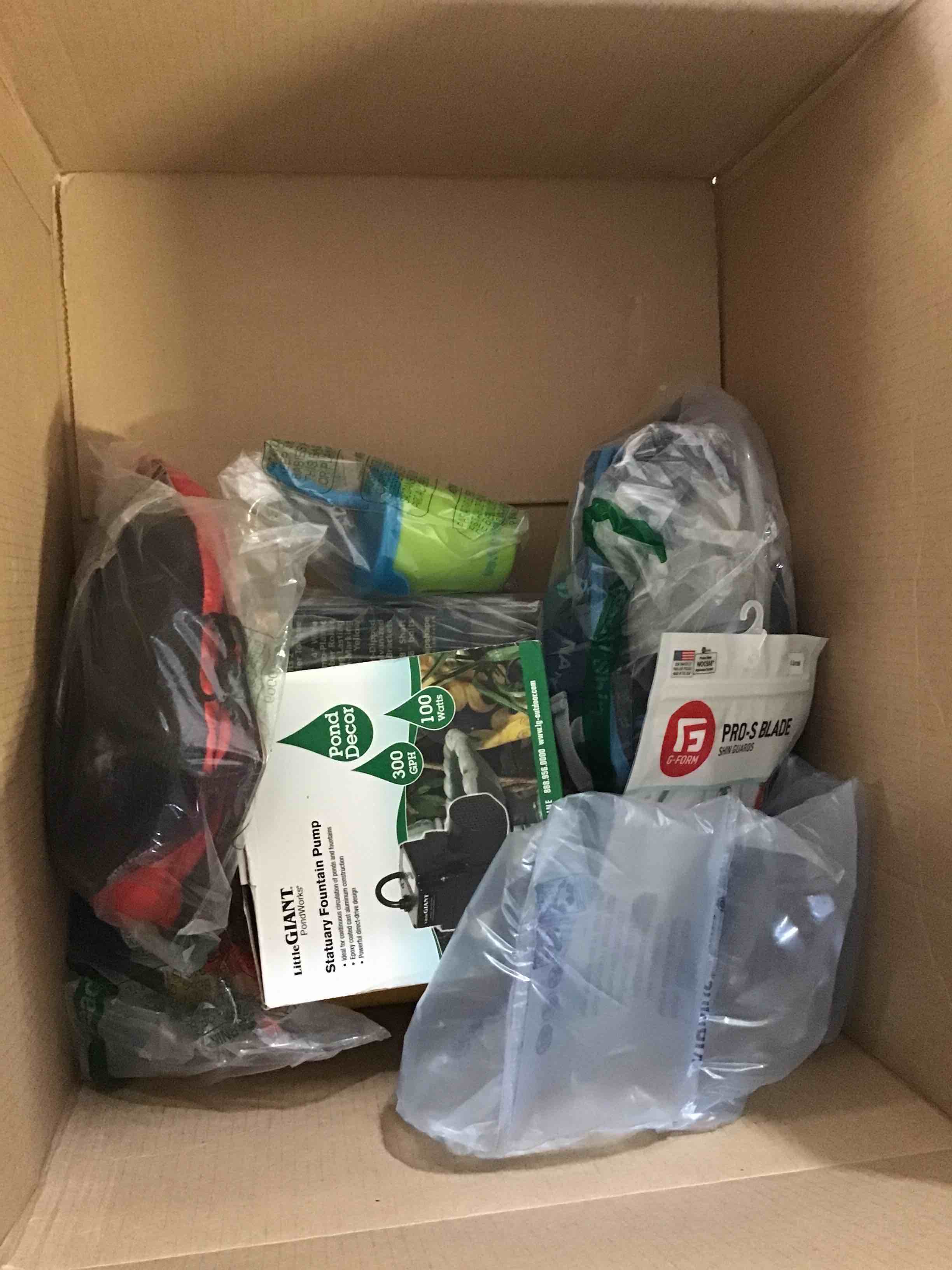 https://s3.amazonaws.com/lotting-images-prod/bidfta/RED5238350_1693933249655.jpeg