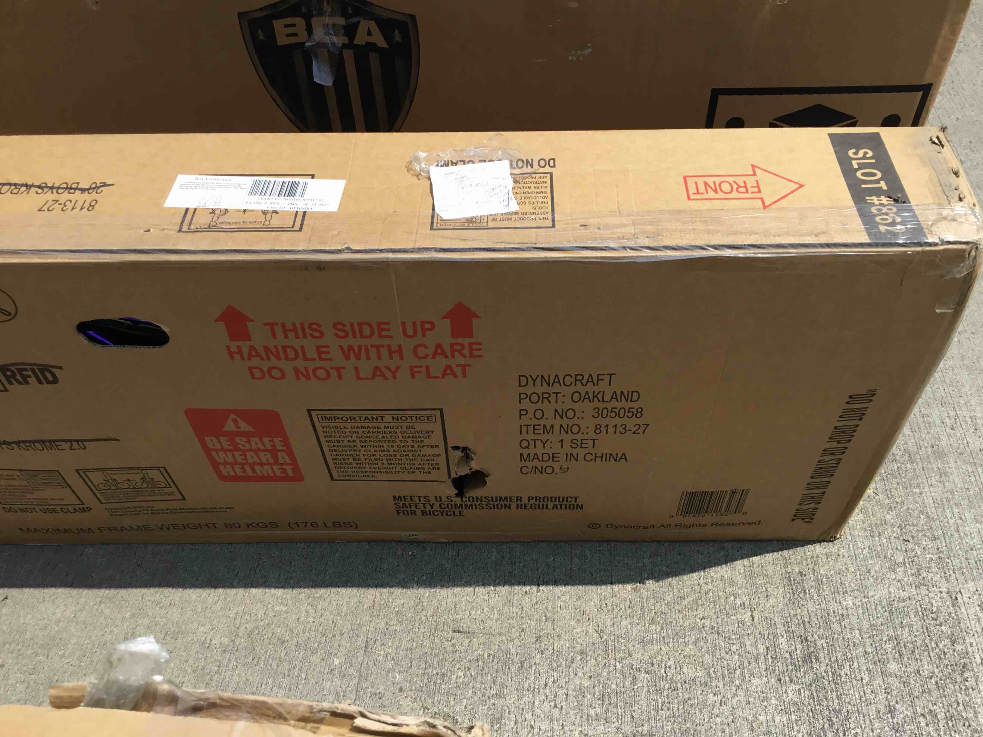 https://s3.amazonaws.com/lotting-images-prod/bidfta/RED5240578_1690907081195.jpeg