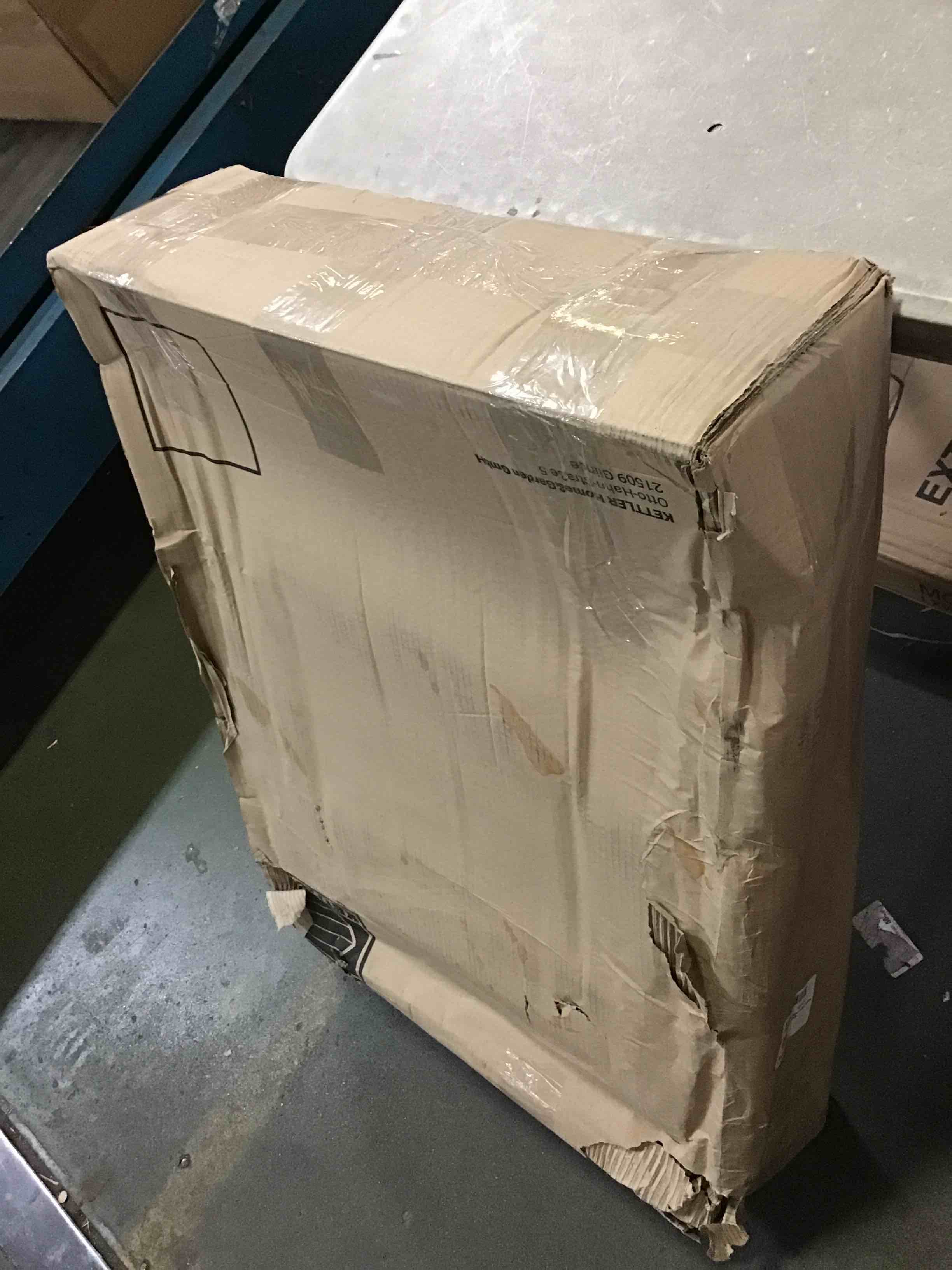 https://s3.amazonaws.com/lotting-images-prod/bidfta/RED5241795_1690914151720.jpeg