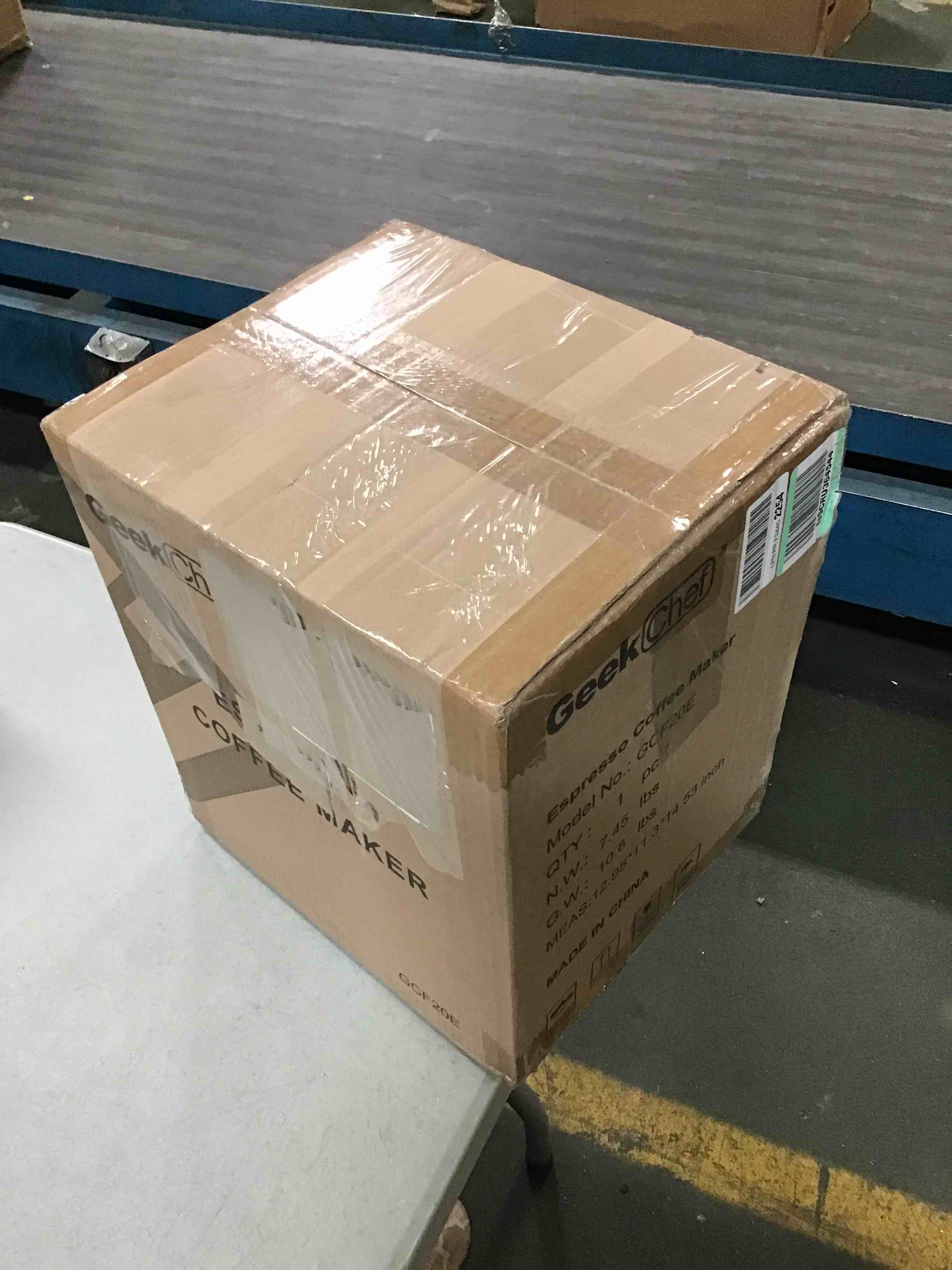 https://s3.amazonaws.com/lotting-images-prod/bidfta/RED5241884_1690989080239.jpeg