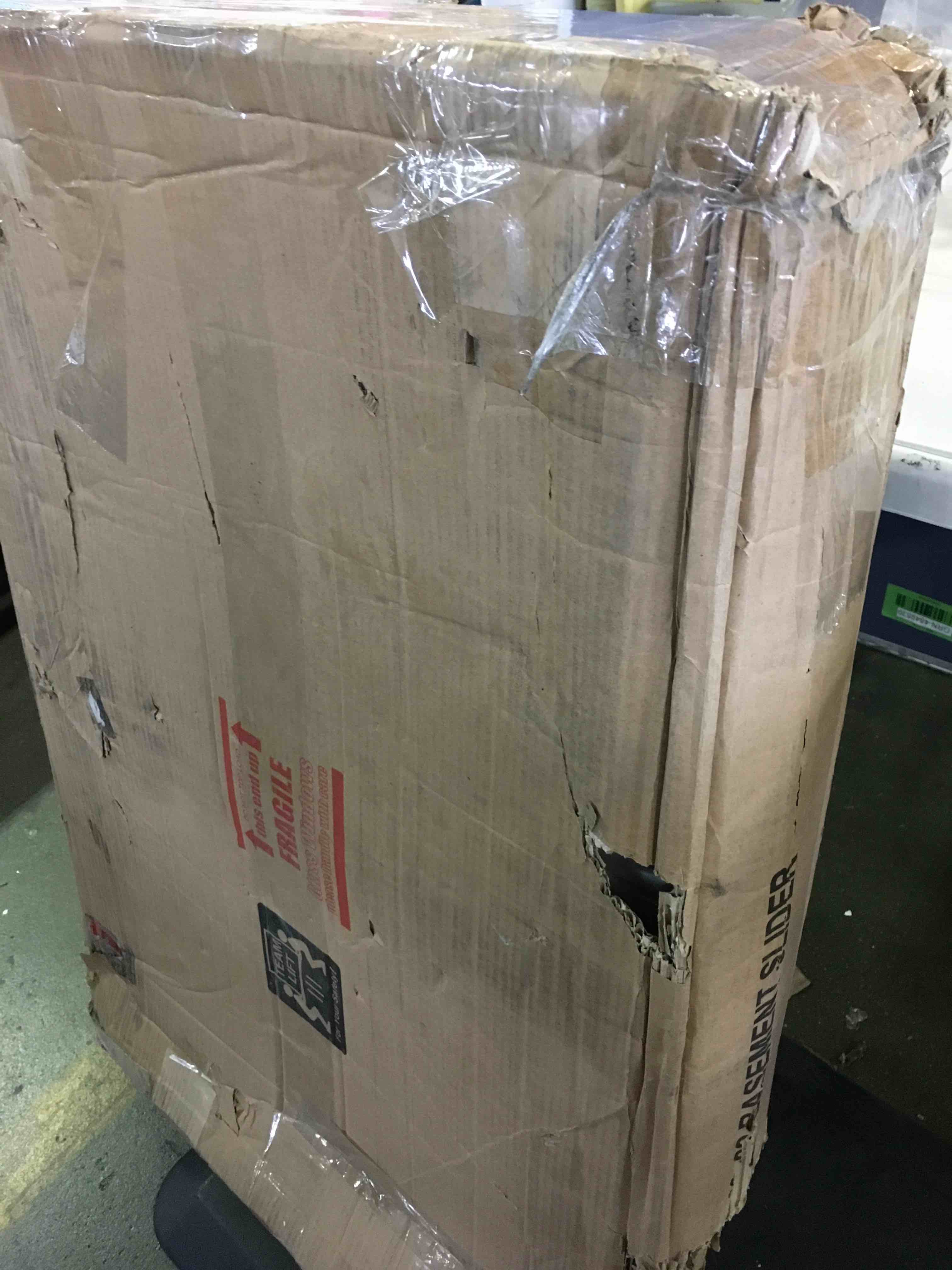 https://s3.amazonaws.com/lotting-images-prod/bidfta/RED5242709_1692112121870.jpeg