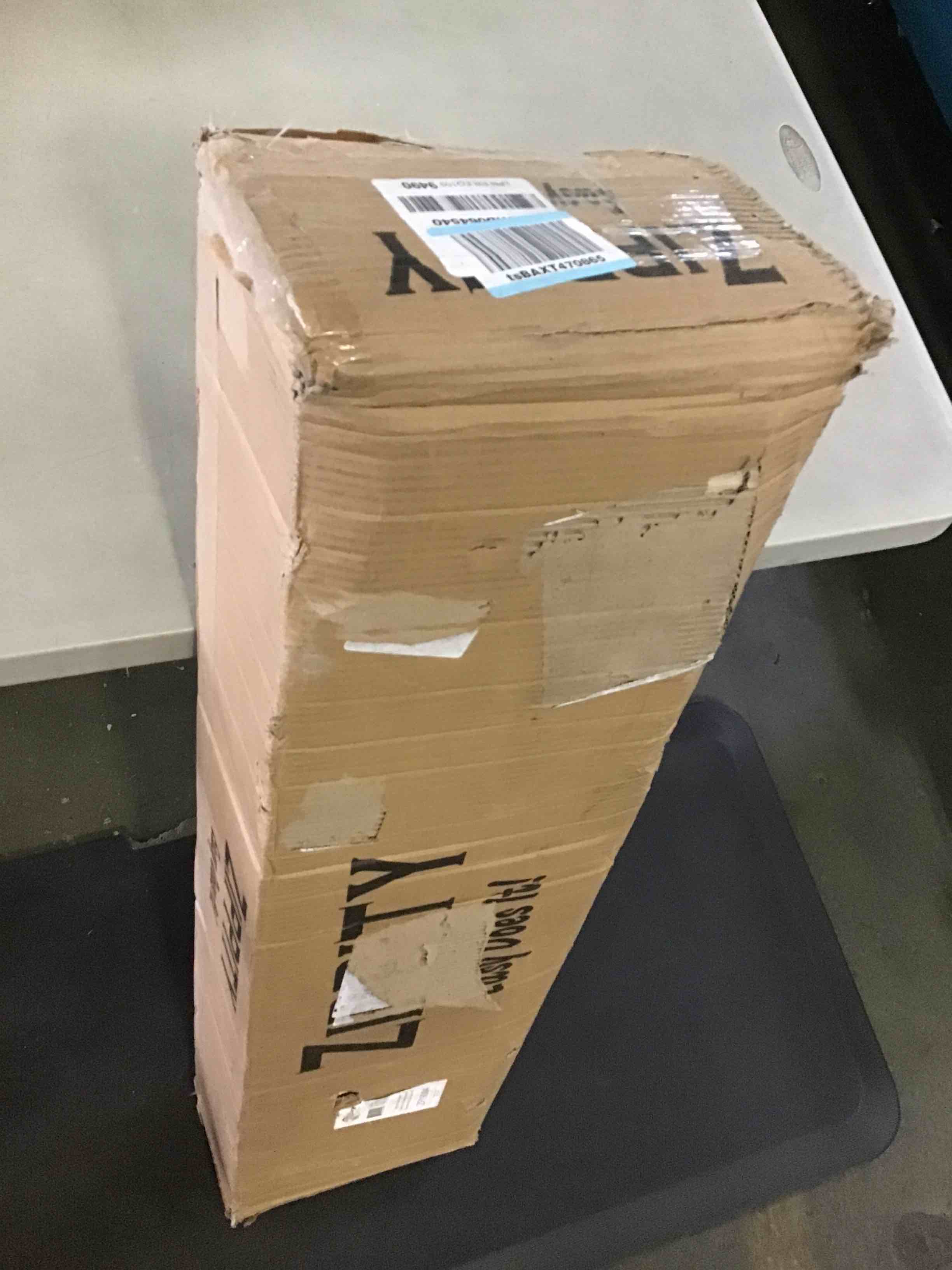 https://s3.amazonaws.com/lotting-images-prod/bidfta/RED5242875_1692214162654.jpeg