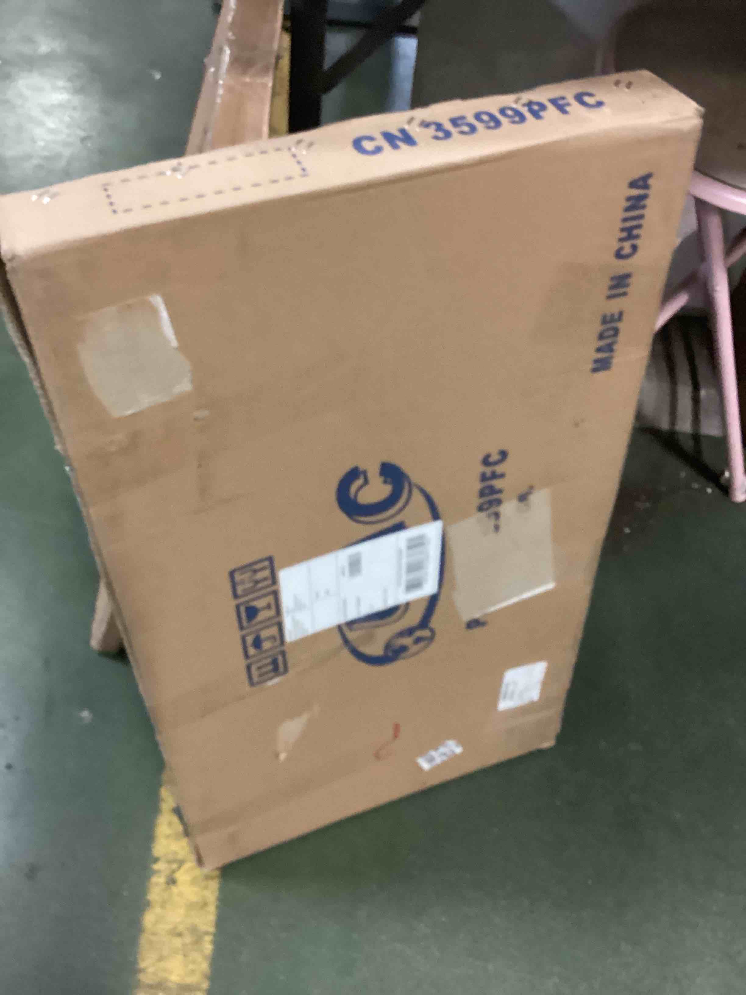https://s3.amazonaws.com/lotting-images-prod/bidfta/RED5249162_1691407530903.jpeg