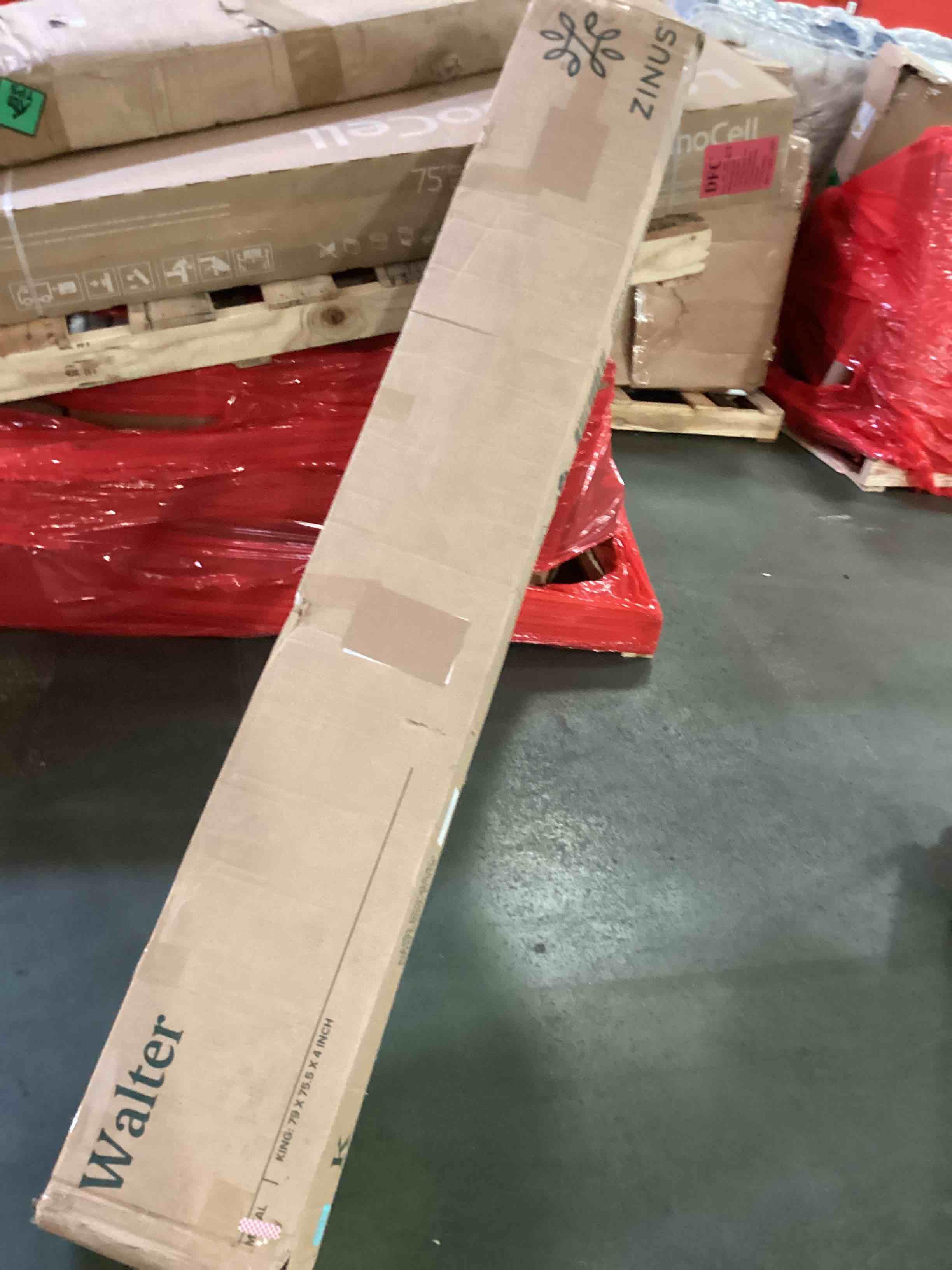 https://s3.amazonaws.com/lotting-images-prod/bidfta/RED5250361_1692190479720.jpeg
