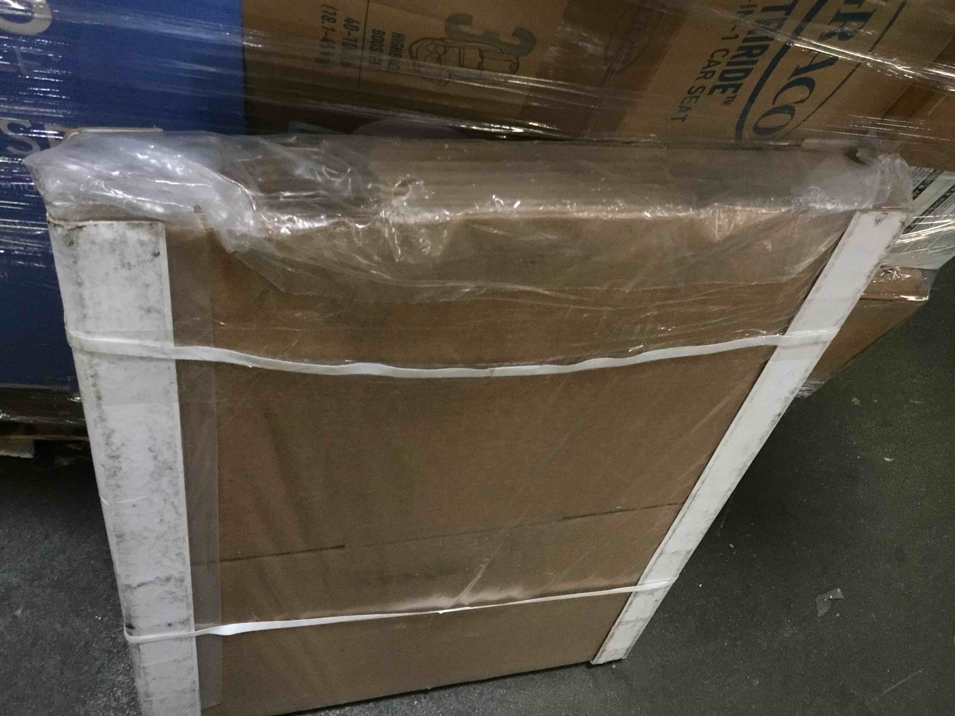 https://s3.amazonaws.com/lotting-images-prod/bidfta/RED5250555_1690228725428.jpeg