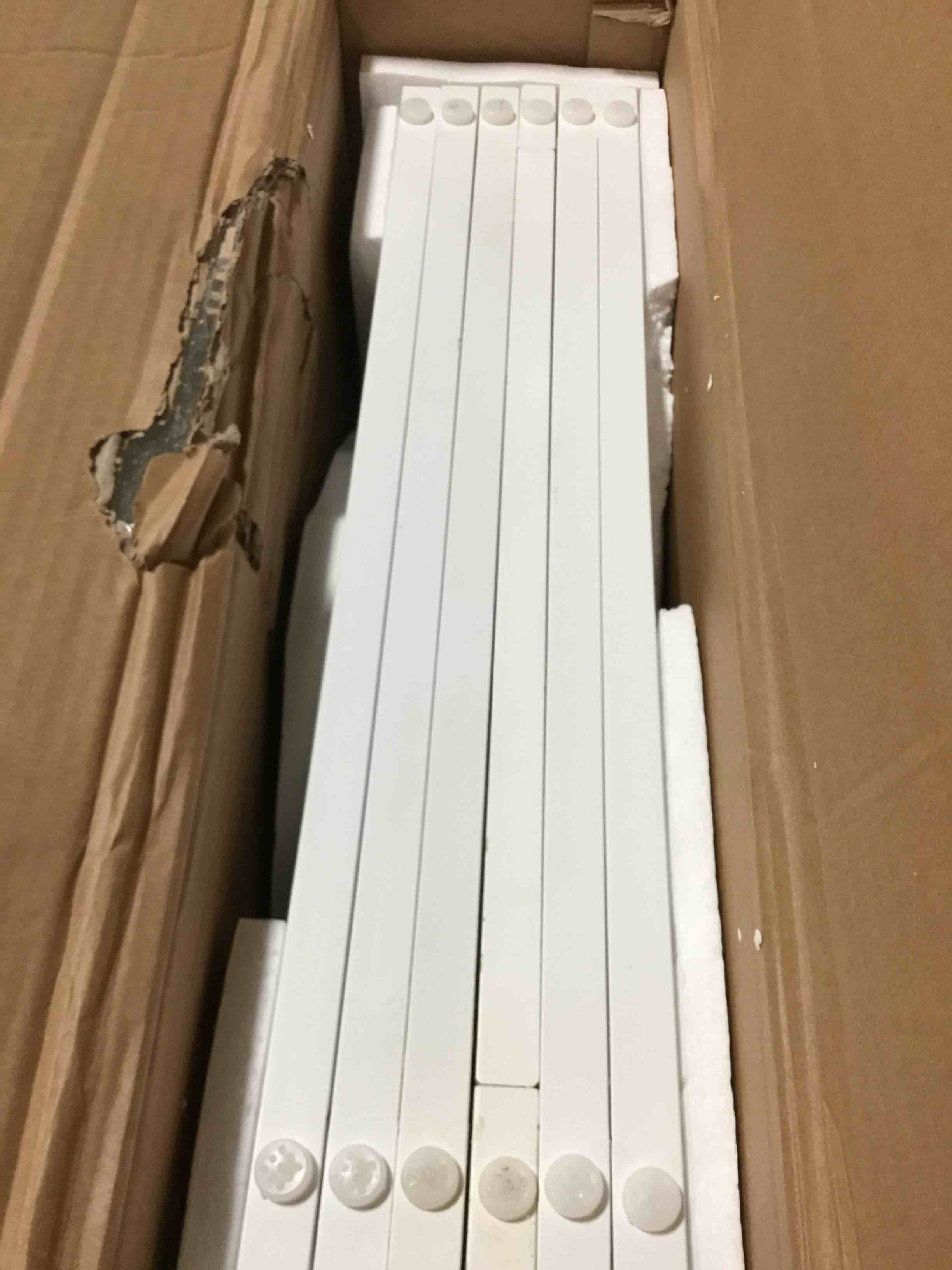 https://s3.amazonaws.com/lotting-images-prod/bidfta/RED5250799_1690400557453.jpeg
