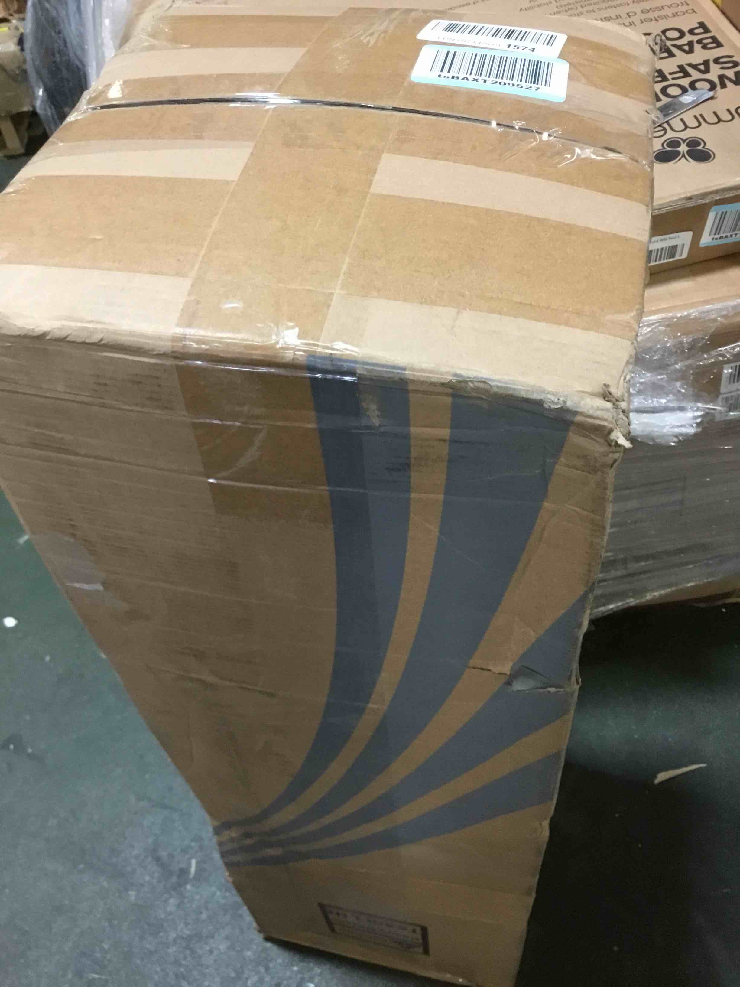 https://s3.amazonaws.com/lotting-images-prod/bidfta/RED5250800_1690400675786.jpeg