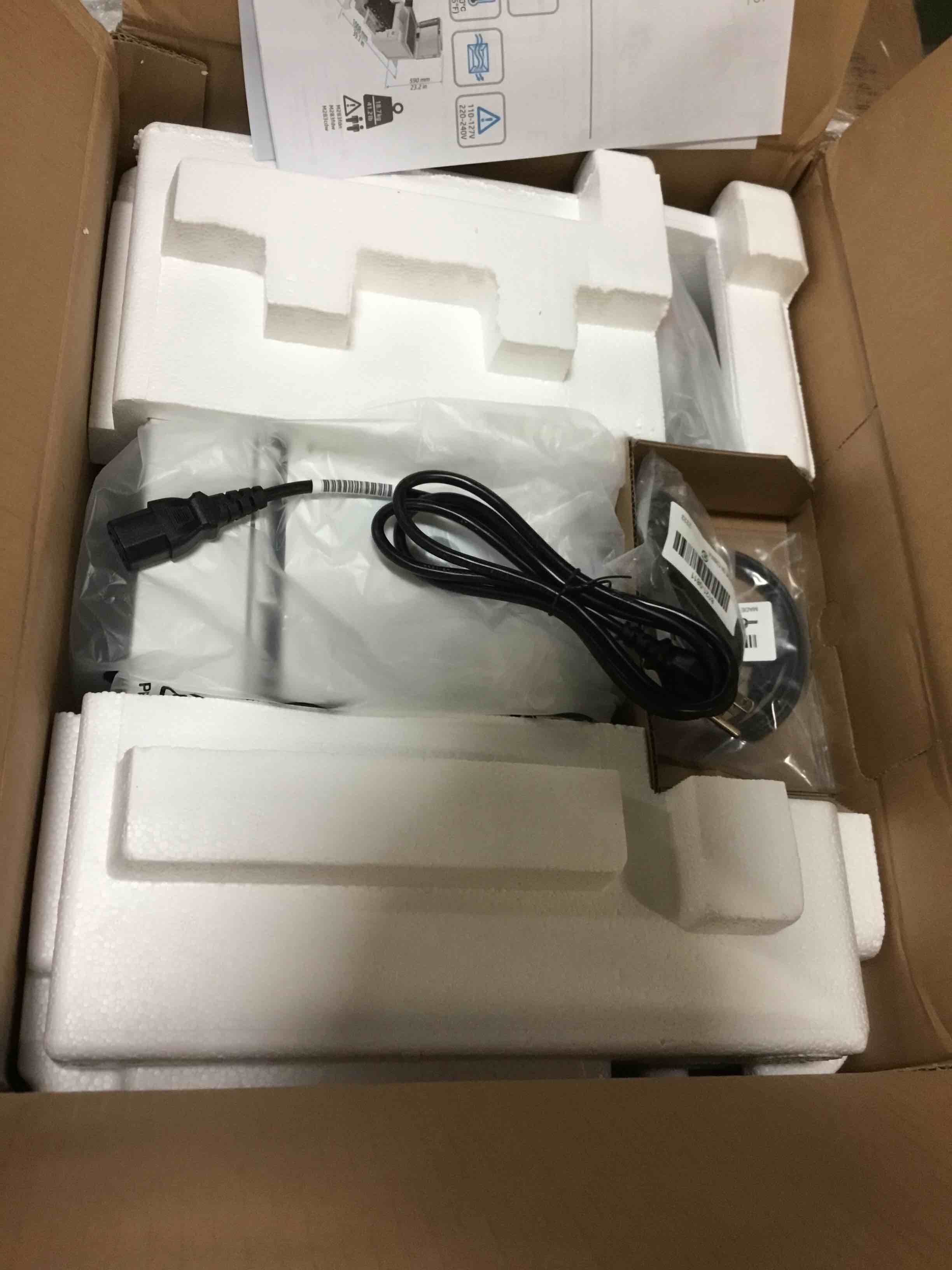 https://s3.amazonaws.com/lotting-images-prod/bidfta/RED5250807_1690402259438.jpeg