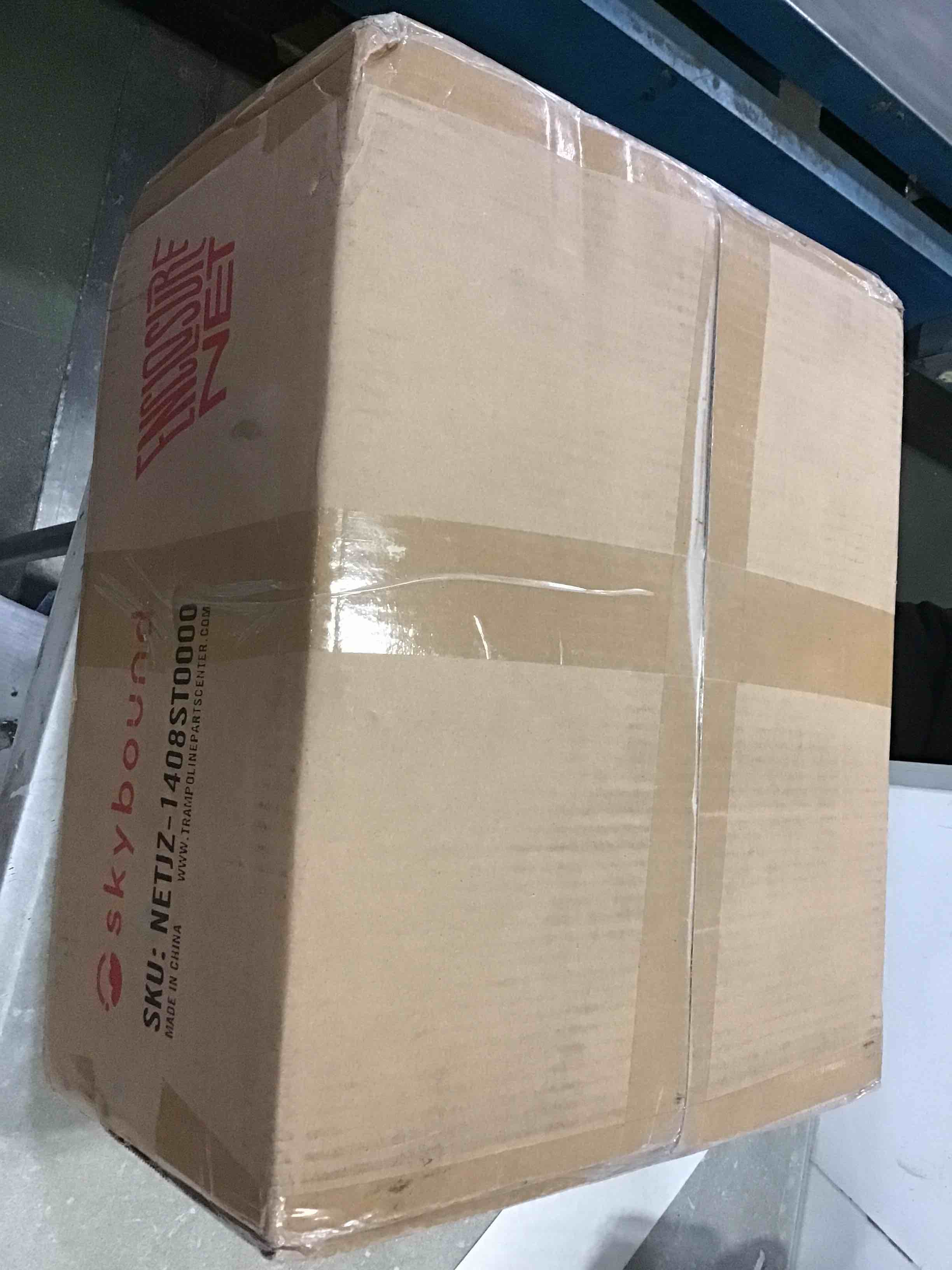 https://s3.amazonaws.com/lotting-images-prod/bidfta/RED5251743_1692124937636.jpeg