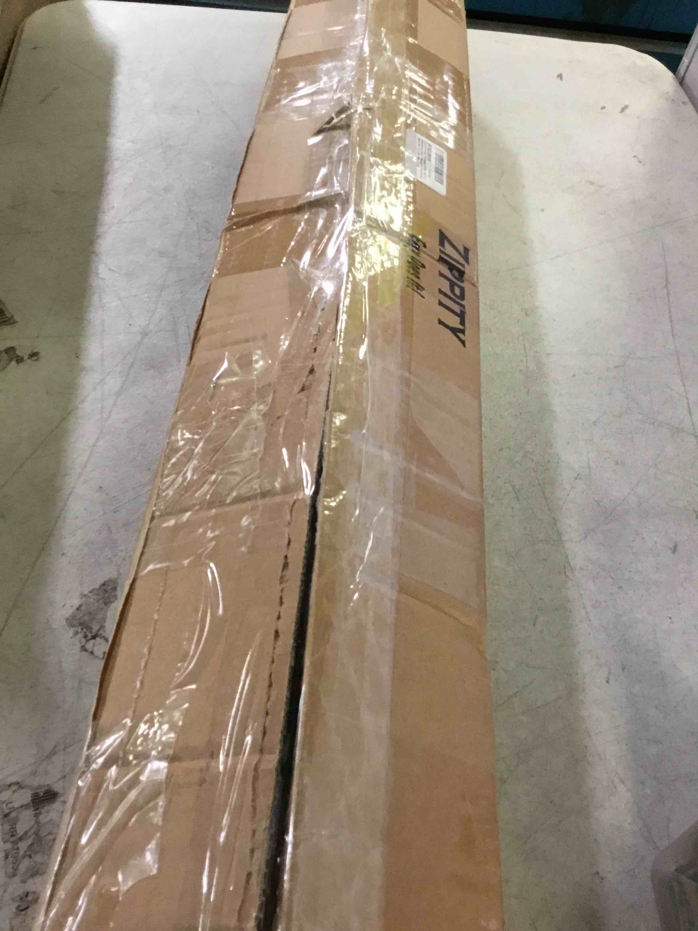 https://s3.amazonaws.com/lotting-images-prod/bidfta/RED5251965_1692110471781.jpeg