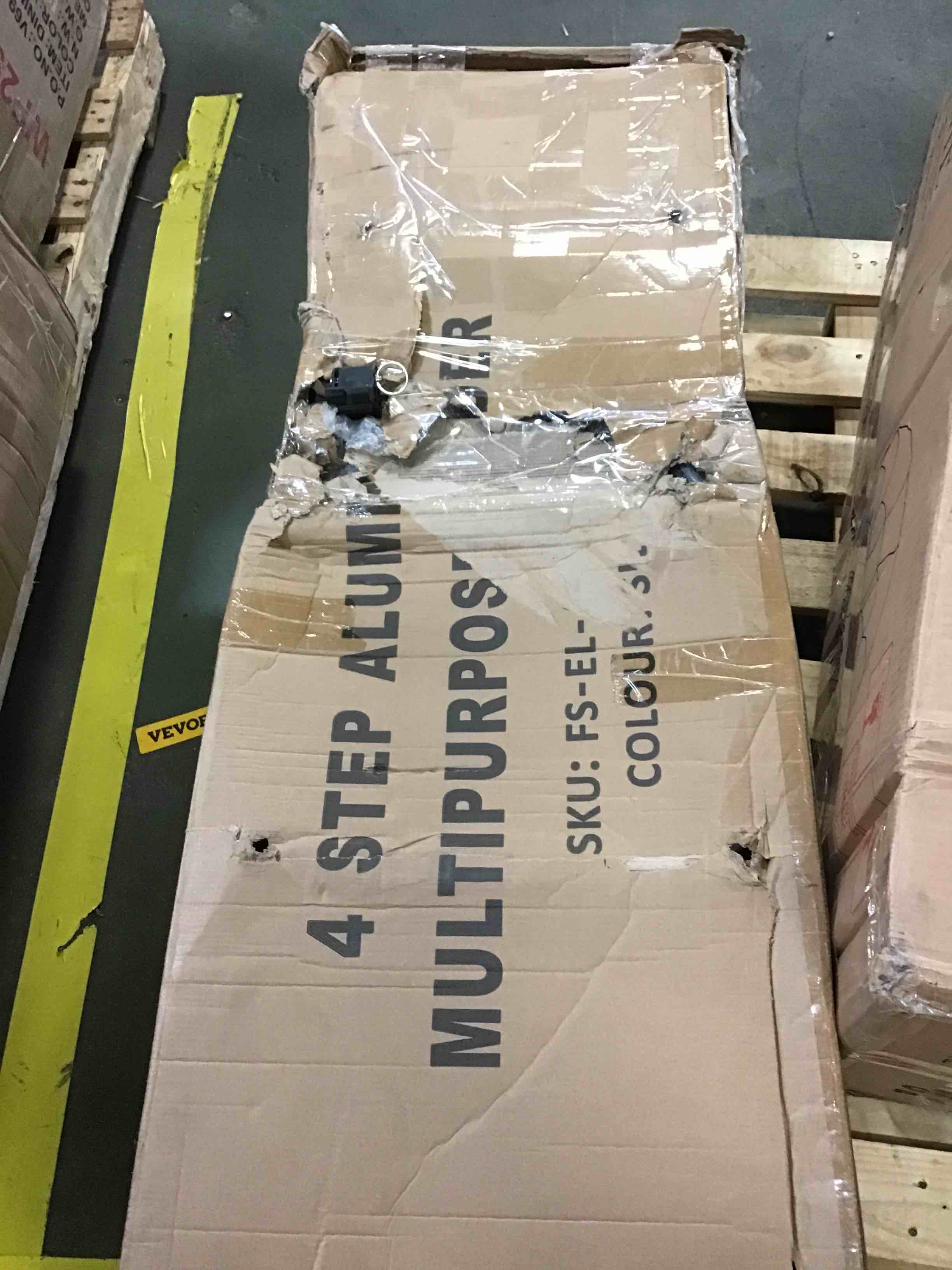 https://s3.amazonaws.com/lotting-images-prod/bidfta/RED5252319_1692274868647.jpeg