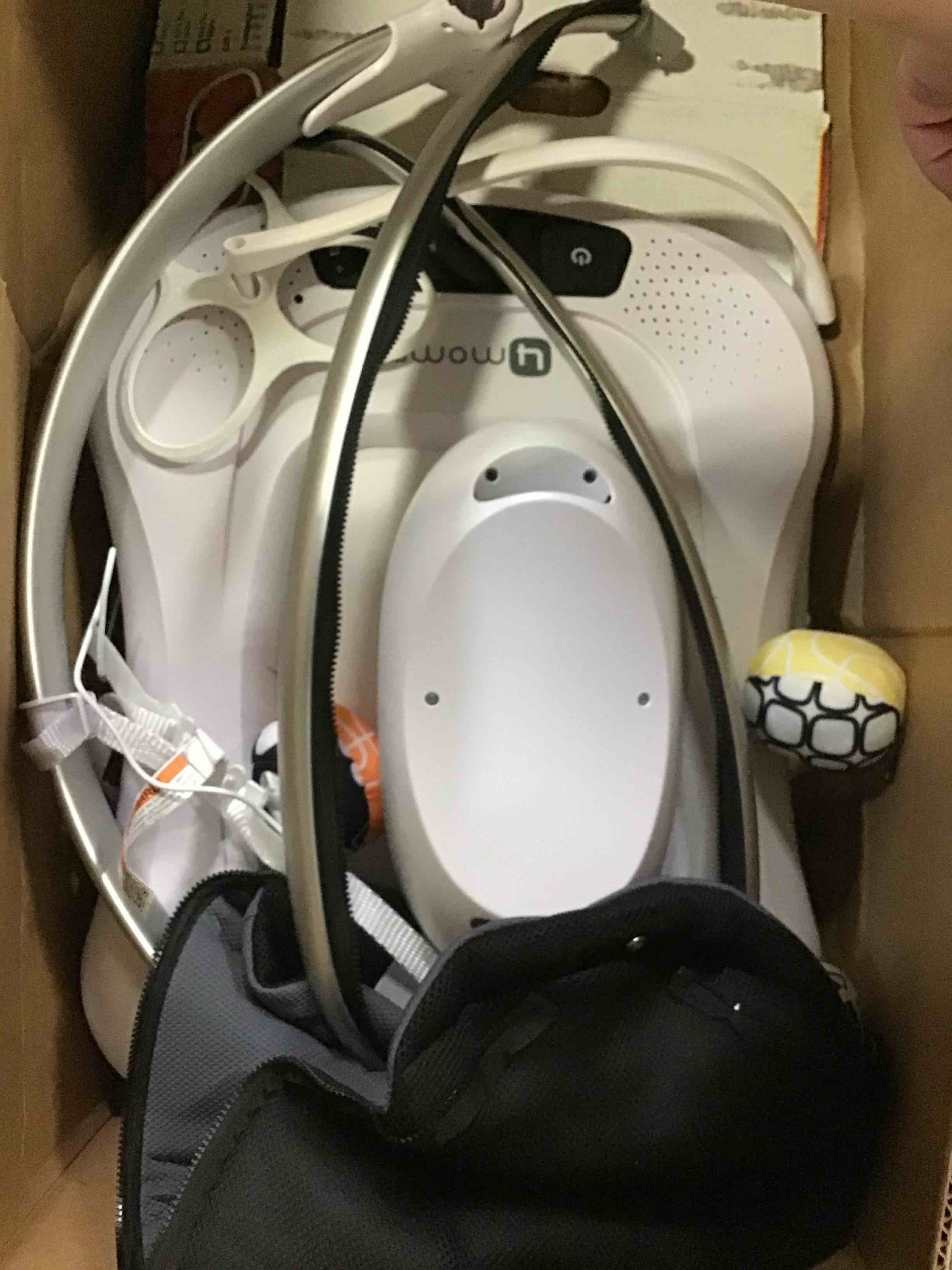 https://s3.amazonaws.com/lotting-images-prod/bidfta/RED5252544_1692366883323.jpeg