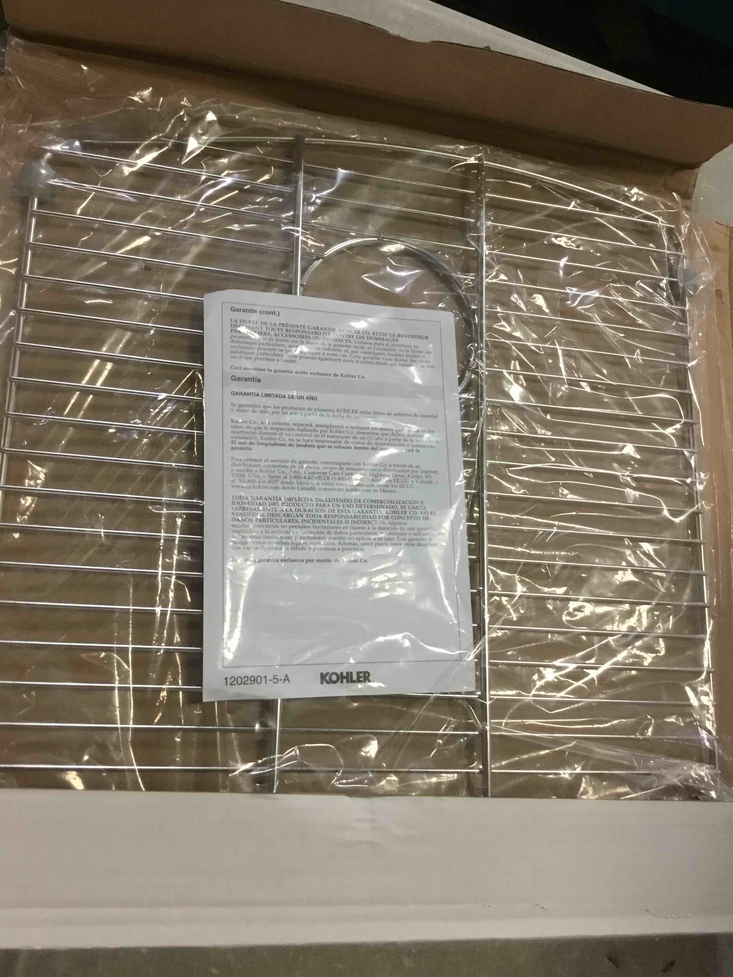 https://s3.amazonaws.com/lotting-images-prod/bidfta/RED5253301_1692820307437.jpeg