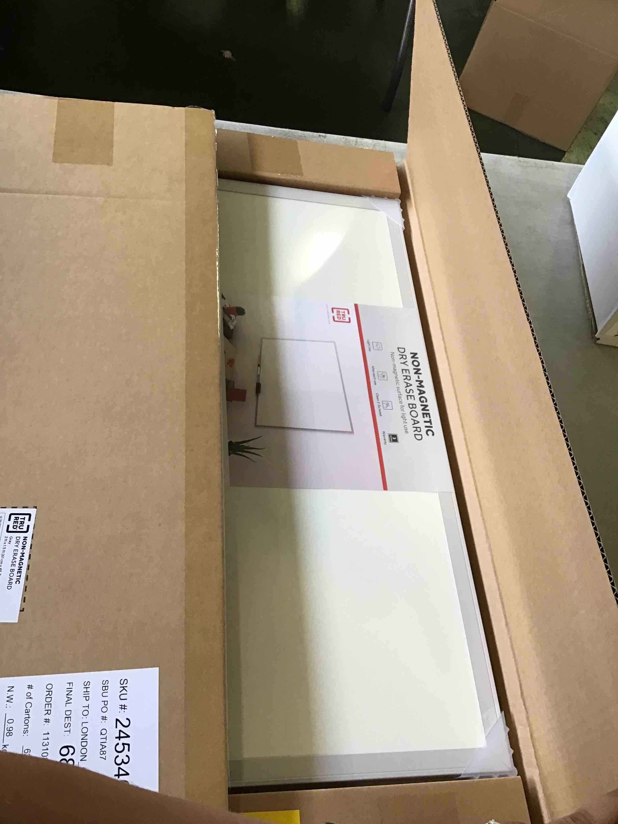 https://s3.amazonaws.com/lotting-images-prod/bidfta/RED5254347_1692646187226.jpeg