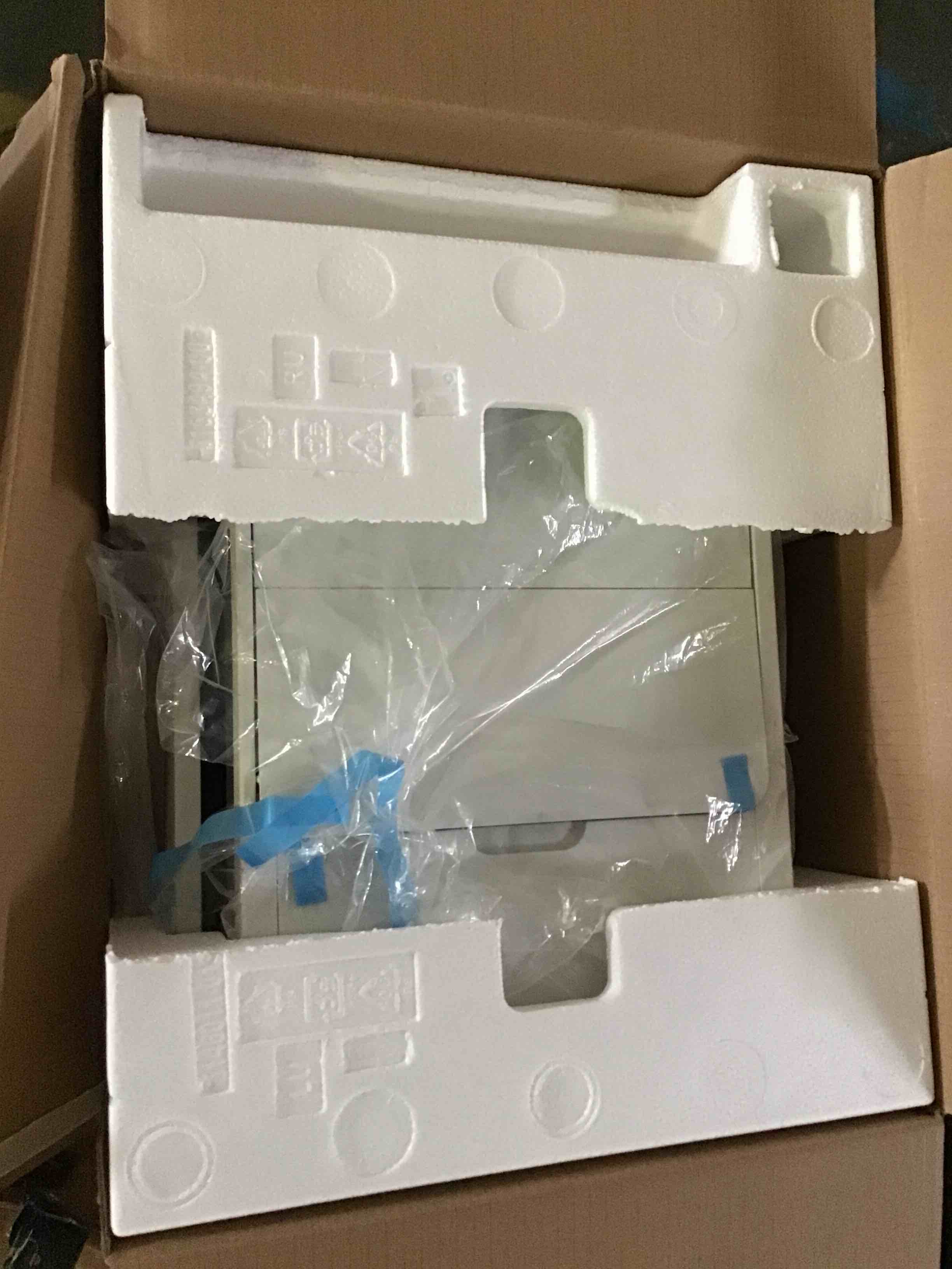 https://s3.amazonaws.com/lotting-images-prod/bidfta/RED5255392_1692276896958.jpeg