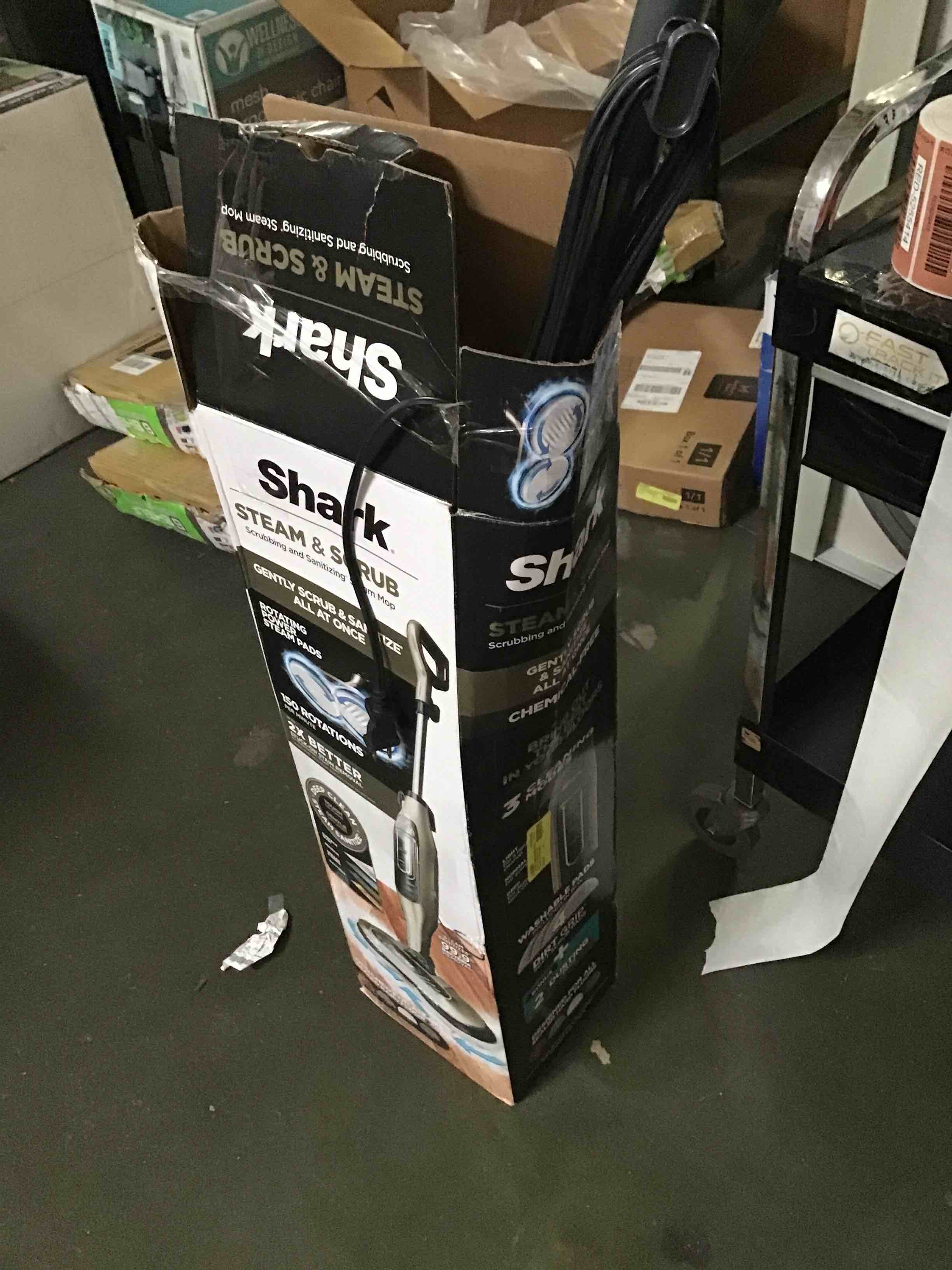 https://s3.amazonaws.com/lotting-images-prod/bidfta/RED5255409_1692282147294.jpeg