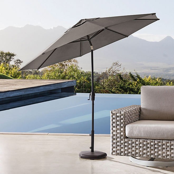 Member's Mark Premium 10' Sunbrella Market Umbrellas (Coal)