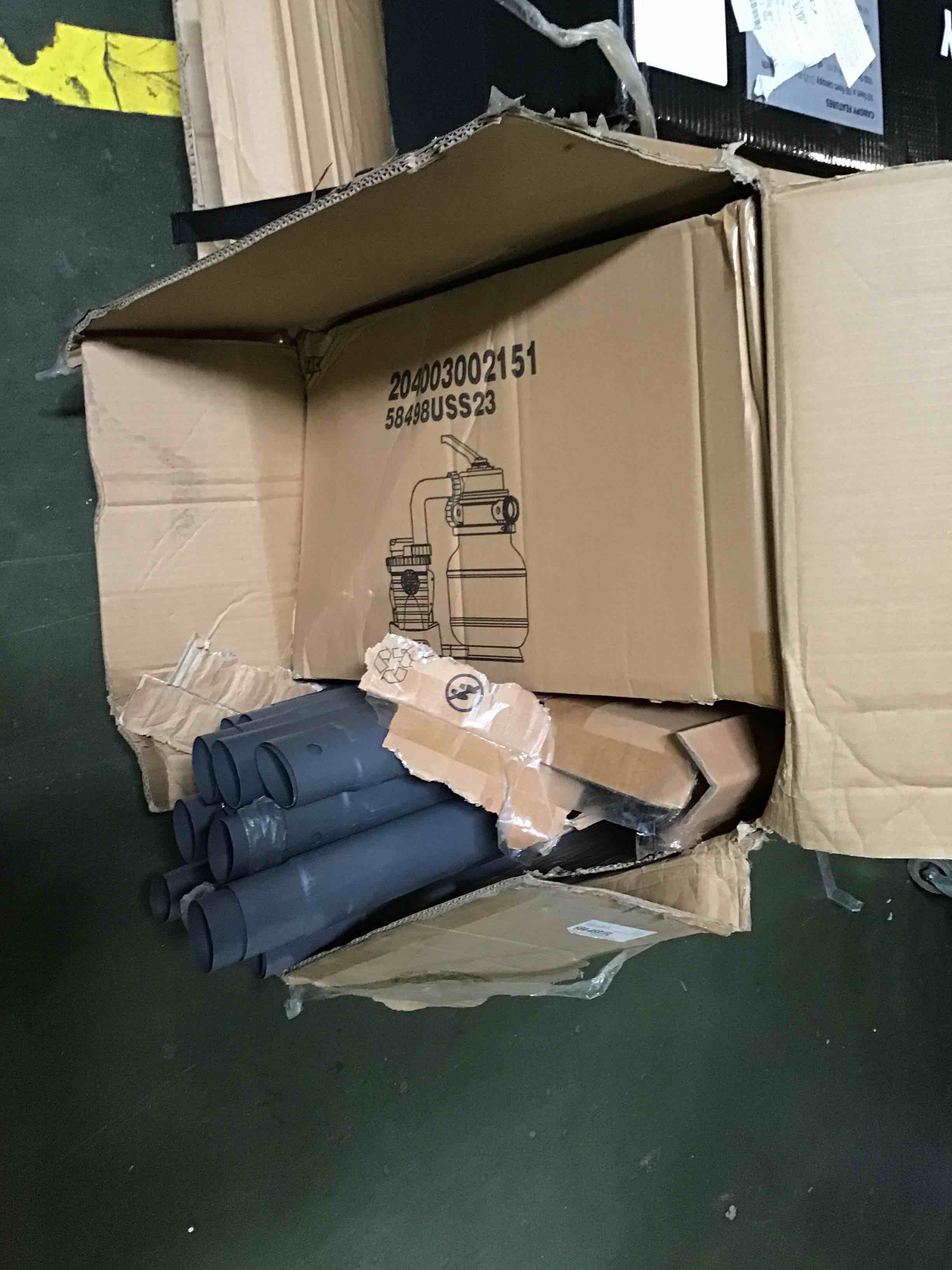 https://s3.amazonaws.com/lotting-images-prod/bidfta/RED5255798_1692637775480.jpeg