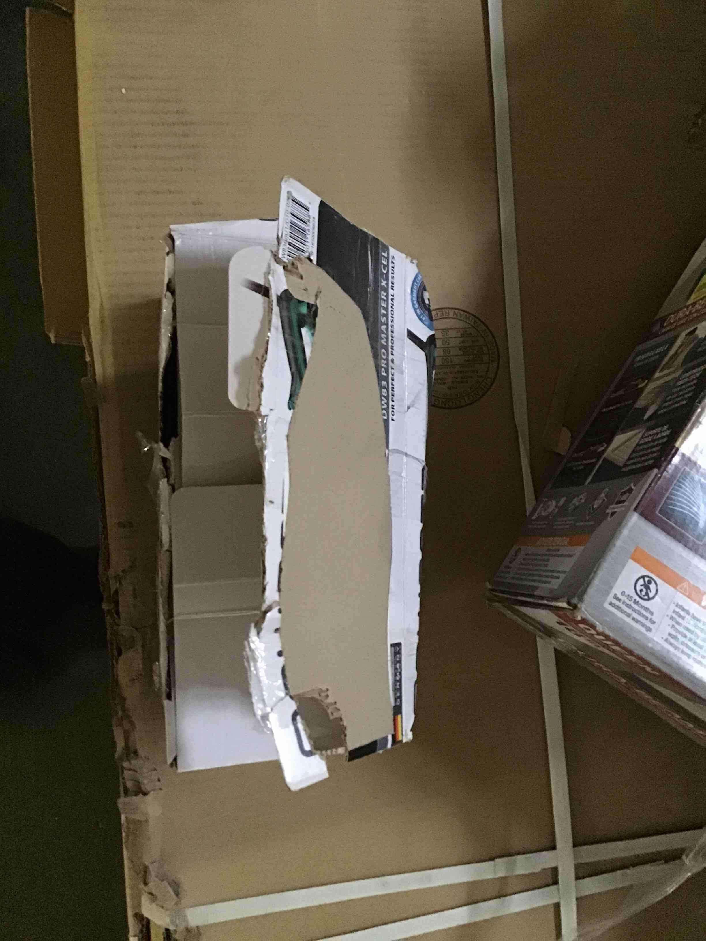 https://s3.amazonaws.com/lotting-images-prod/bidfta/RED5255873_1692706624314.jpeg