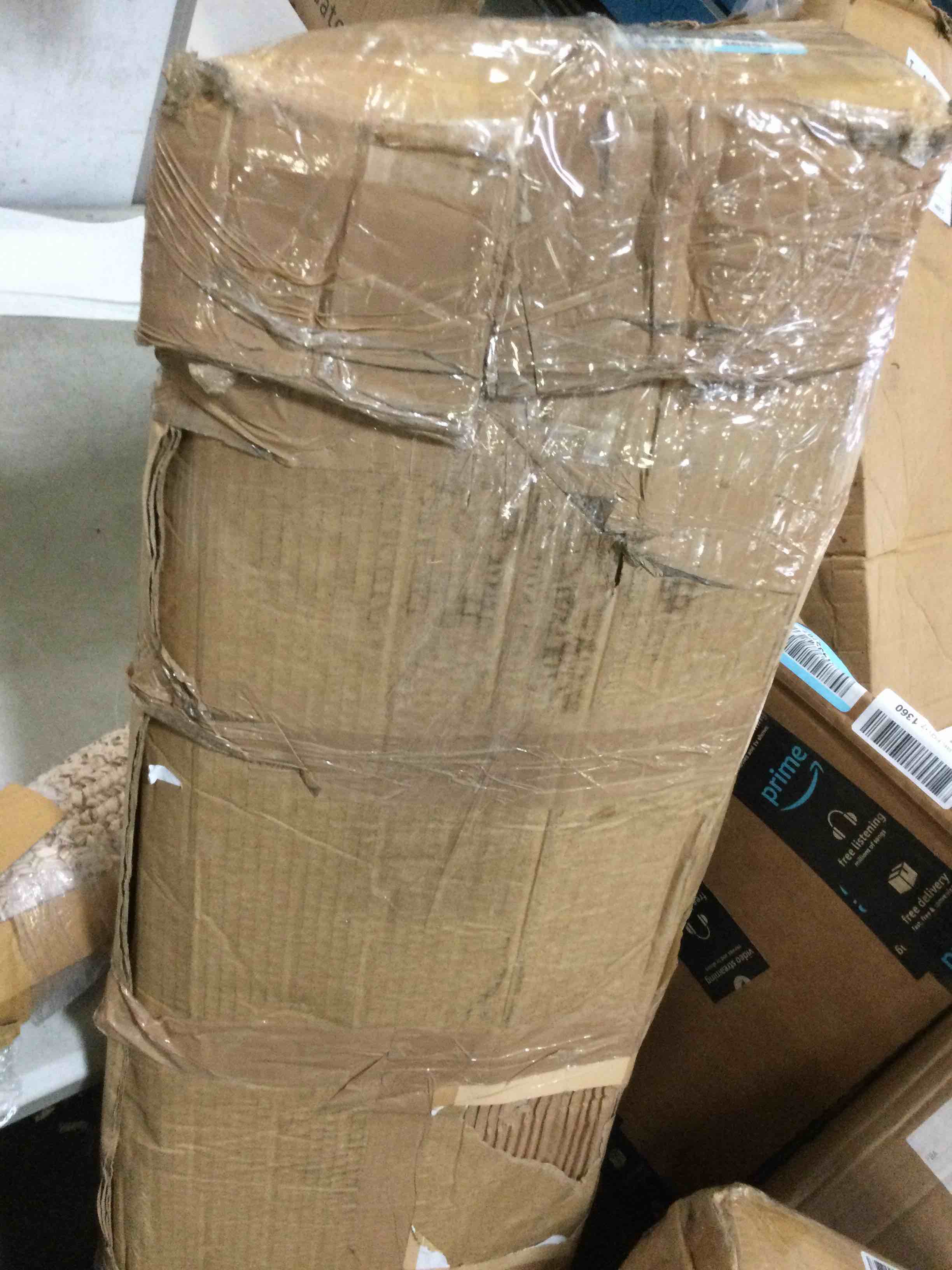 https://s3.amazonaws.com/lotting-images-prod/bidfta/RED5258213_1692110387125.jpeg