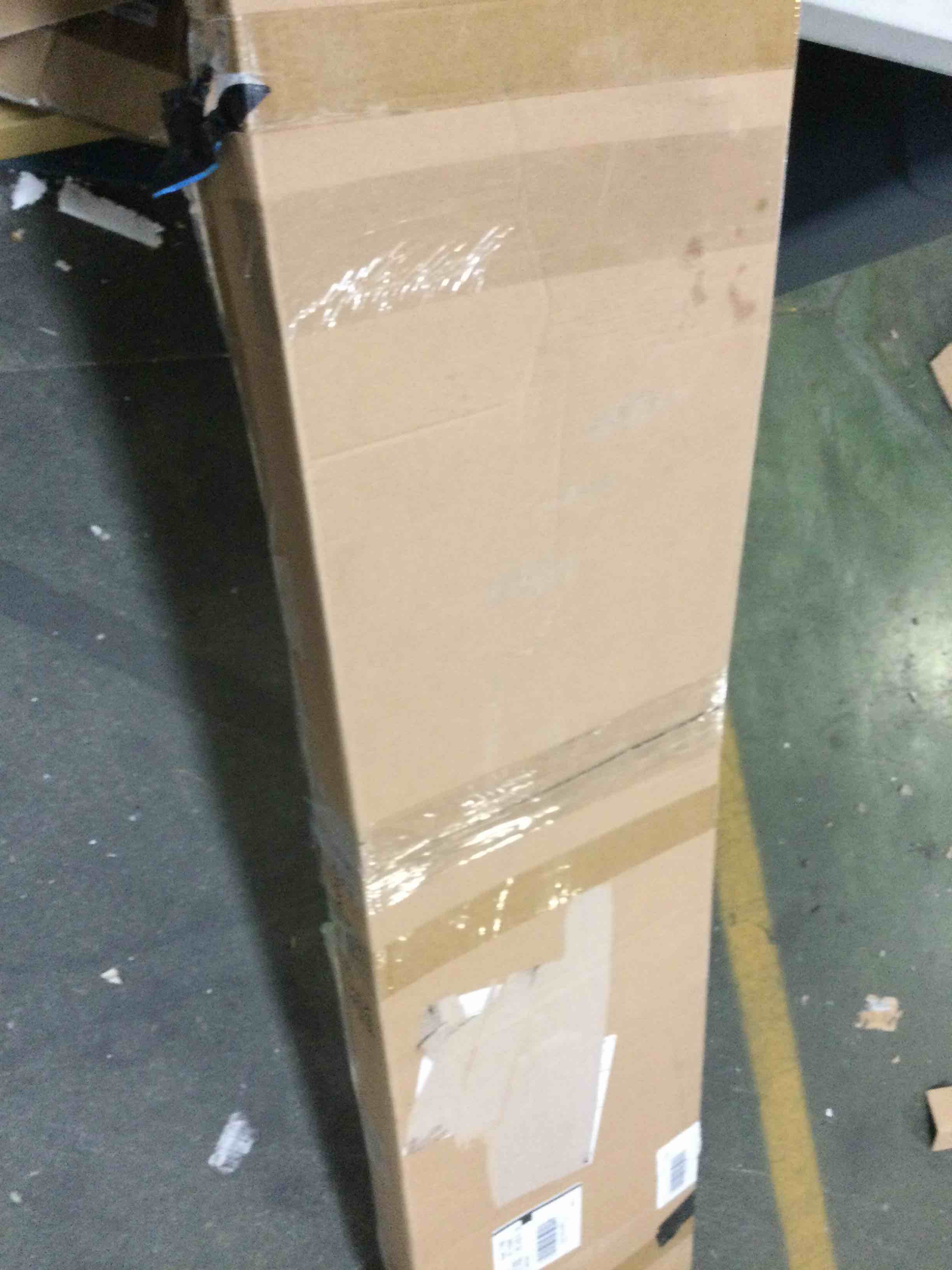 https://s3.amazonaws.com/lotting-images-prod/bidfta/RED5258231_1692113422855.jpeg
