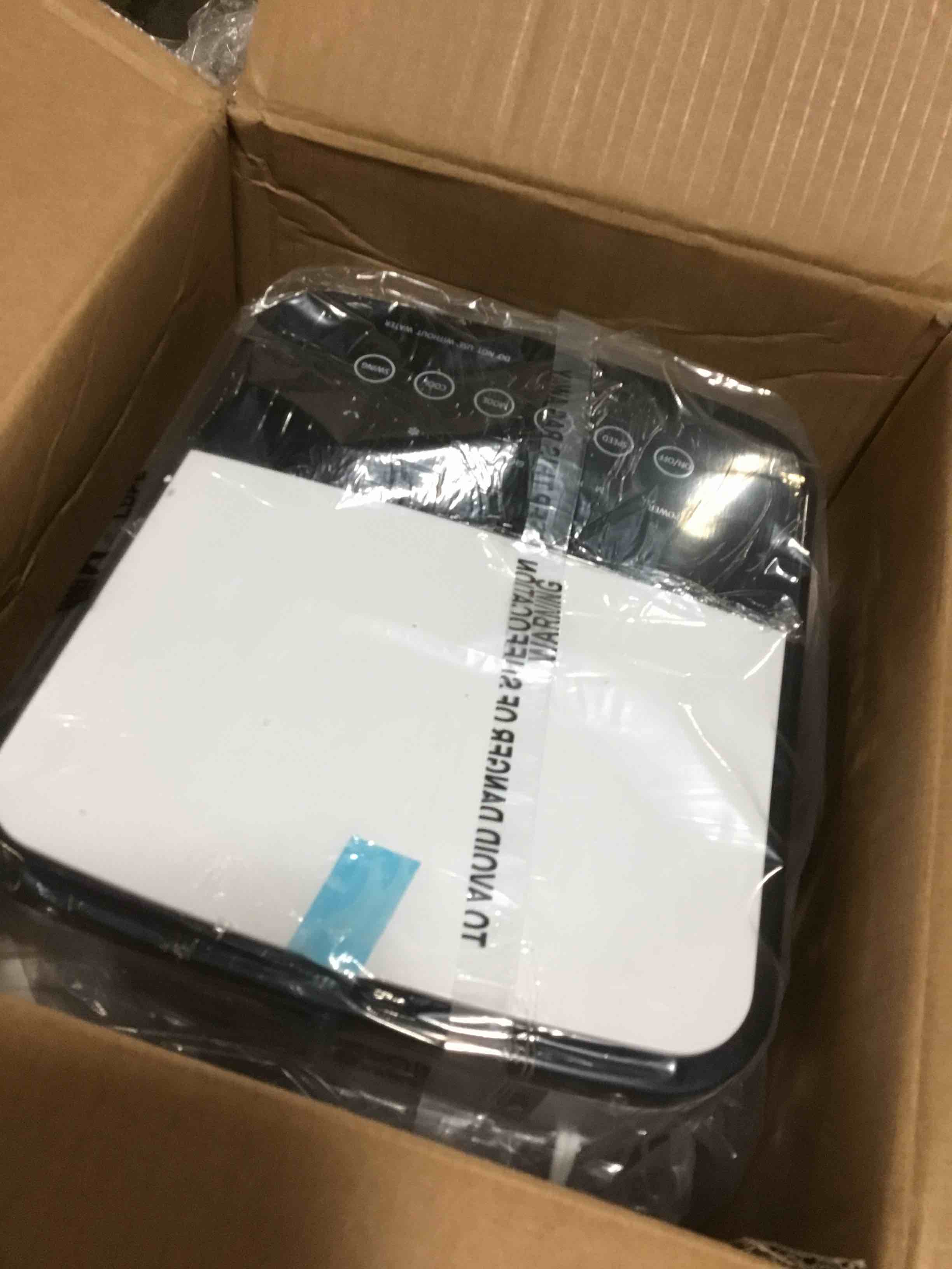 https://s3.amazonaws.com/lotting-images-prod/bidfta/RED5258342_1692187275123.jpeg