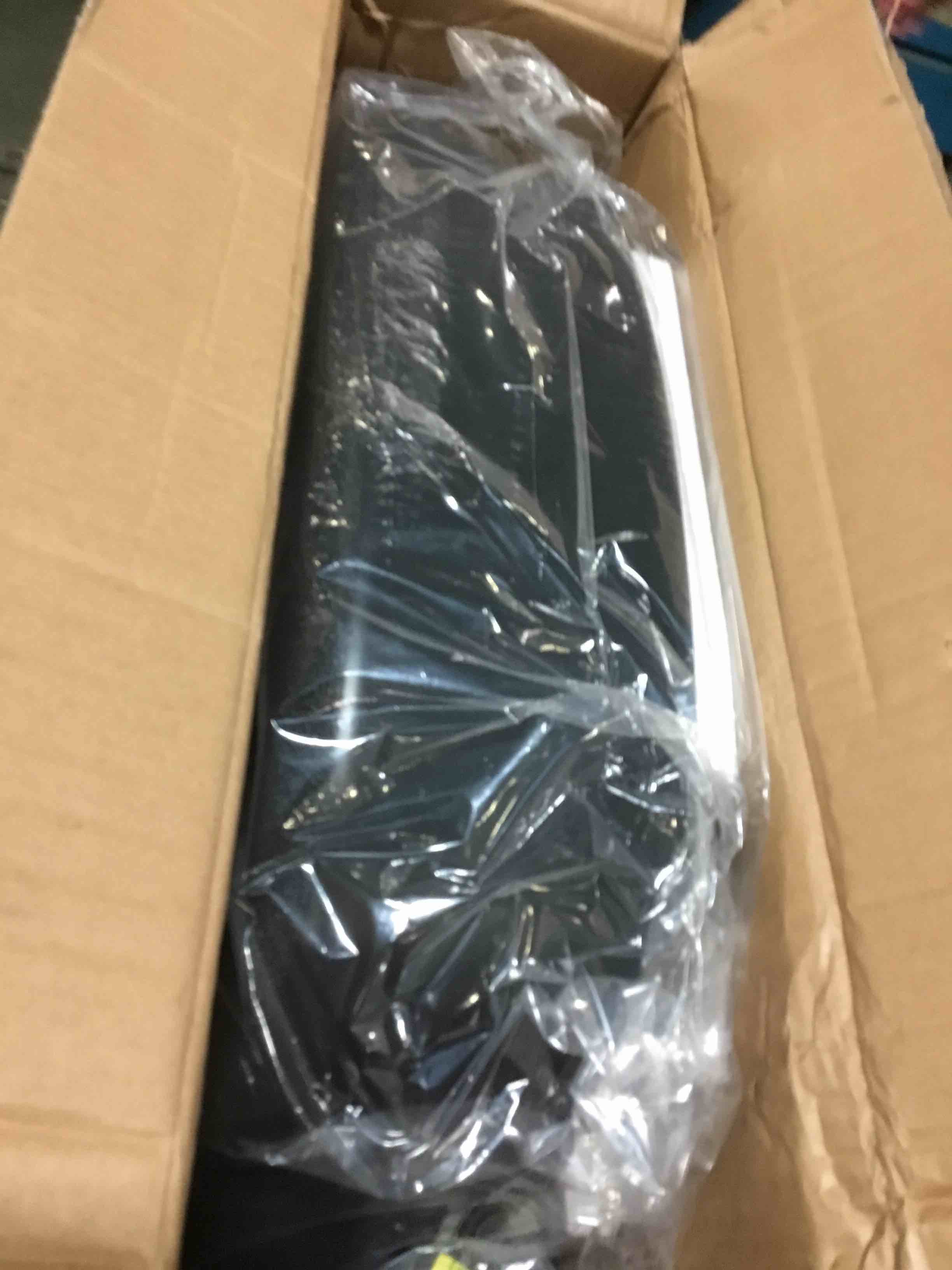 https://s3.amazonaws.com/lotting-images-prod/bidfta/RED5258345_1692187572267.jpeg